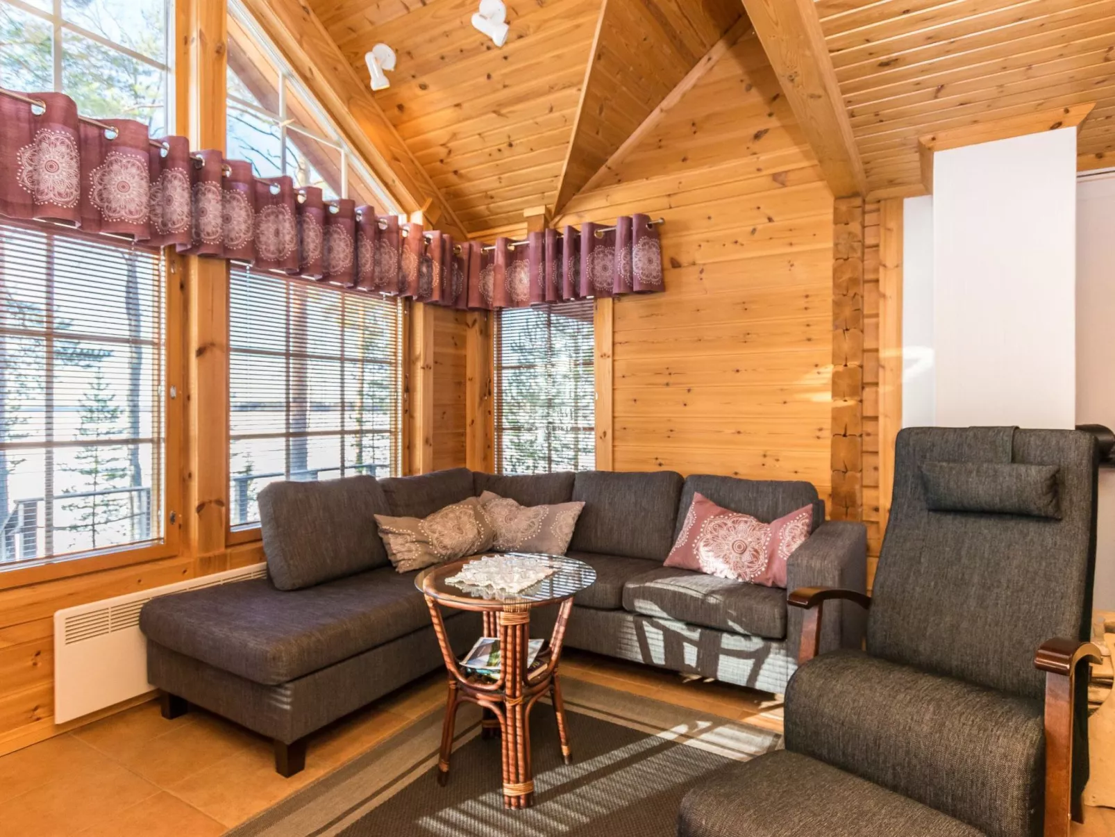 Puolen hehtaarin metsä-Binnen