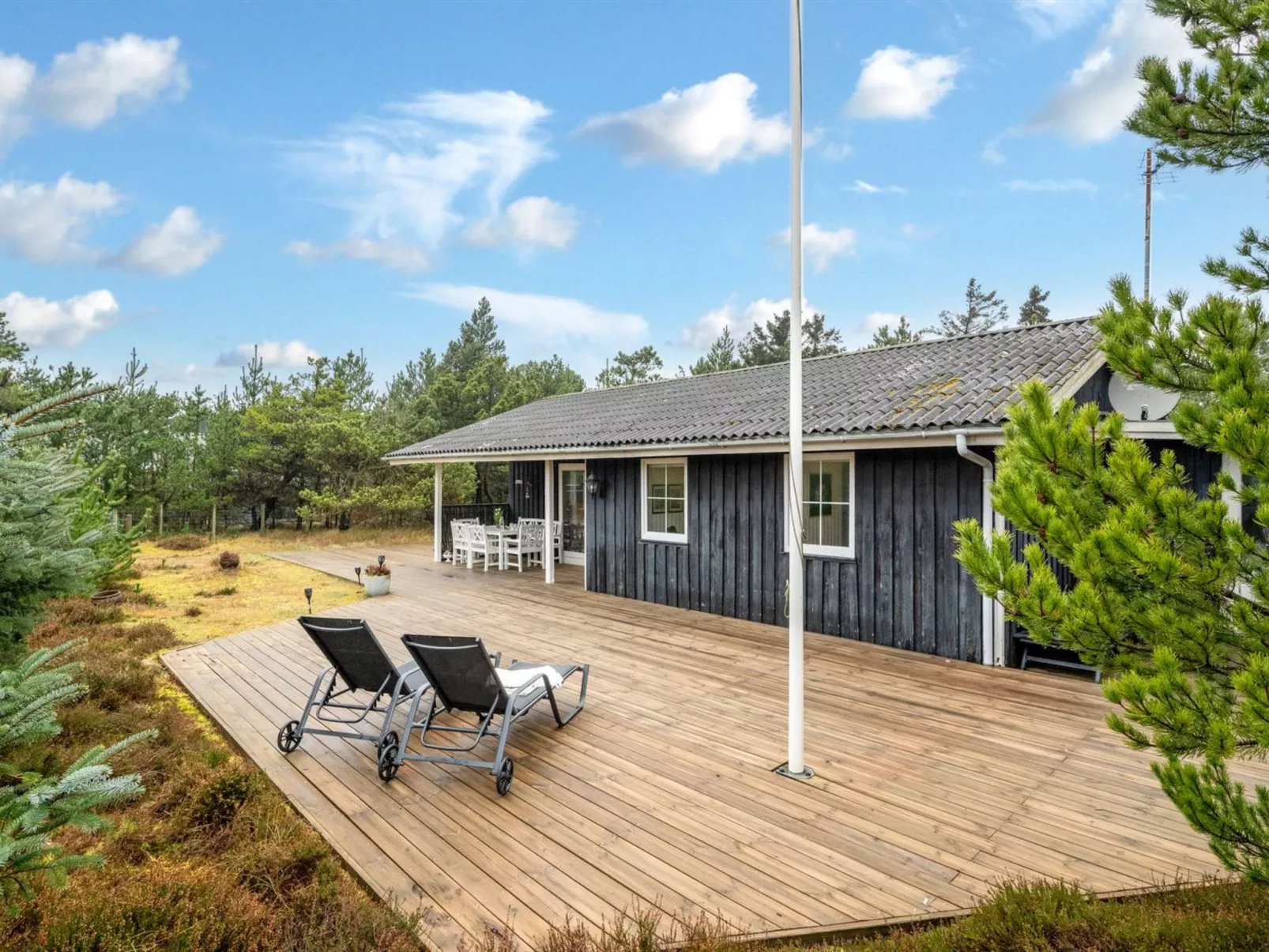 "Brodde" - 300m from the sea-Buiten