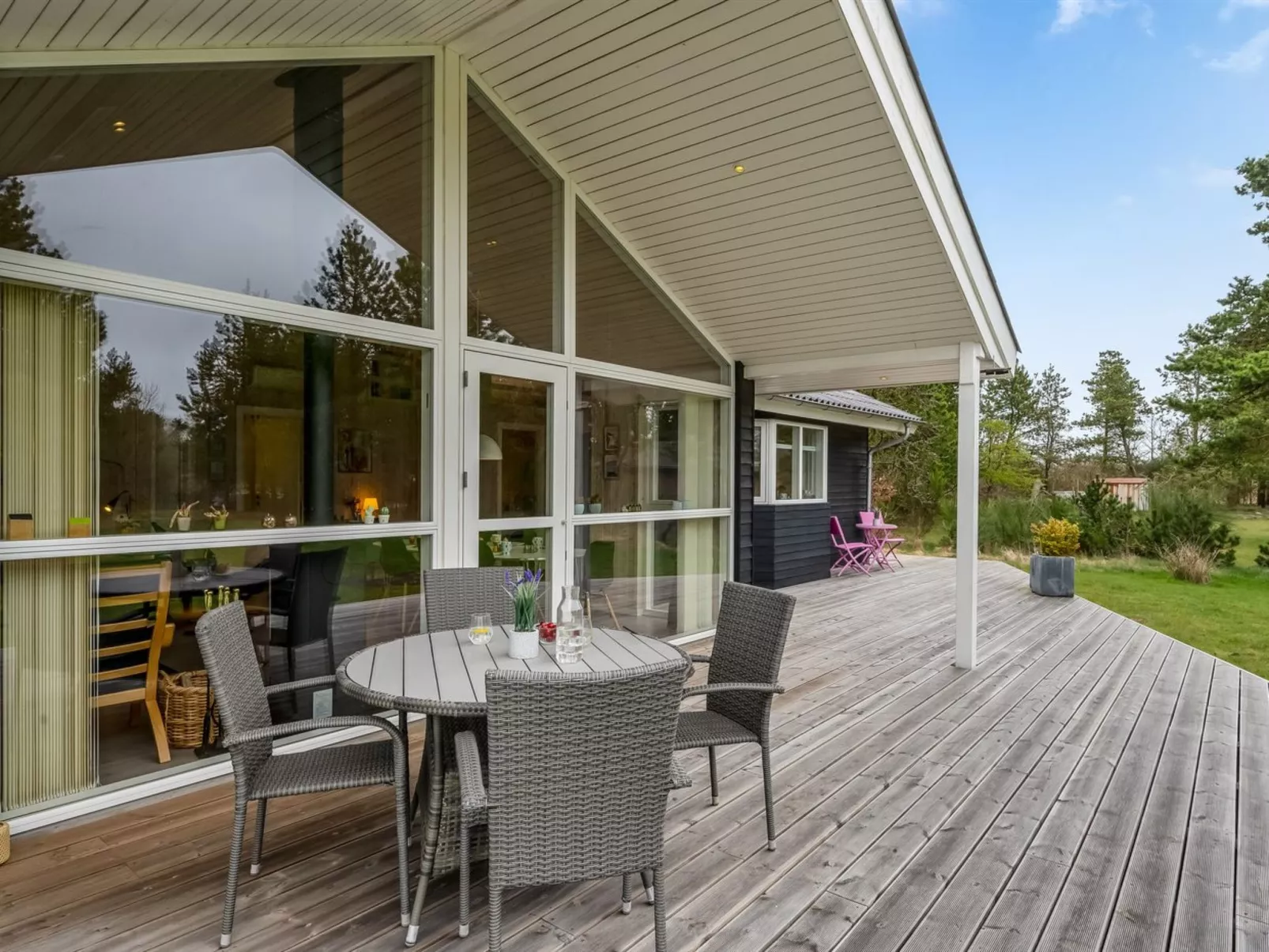 "Teija" - 600m to the fjord-Buiten