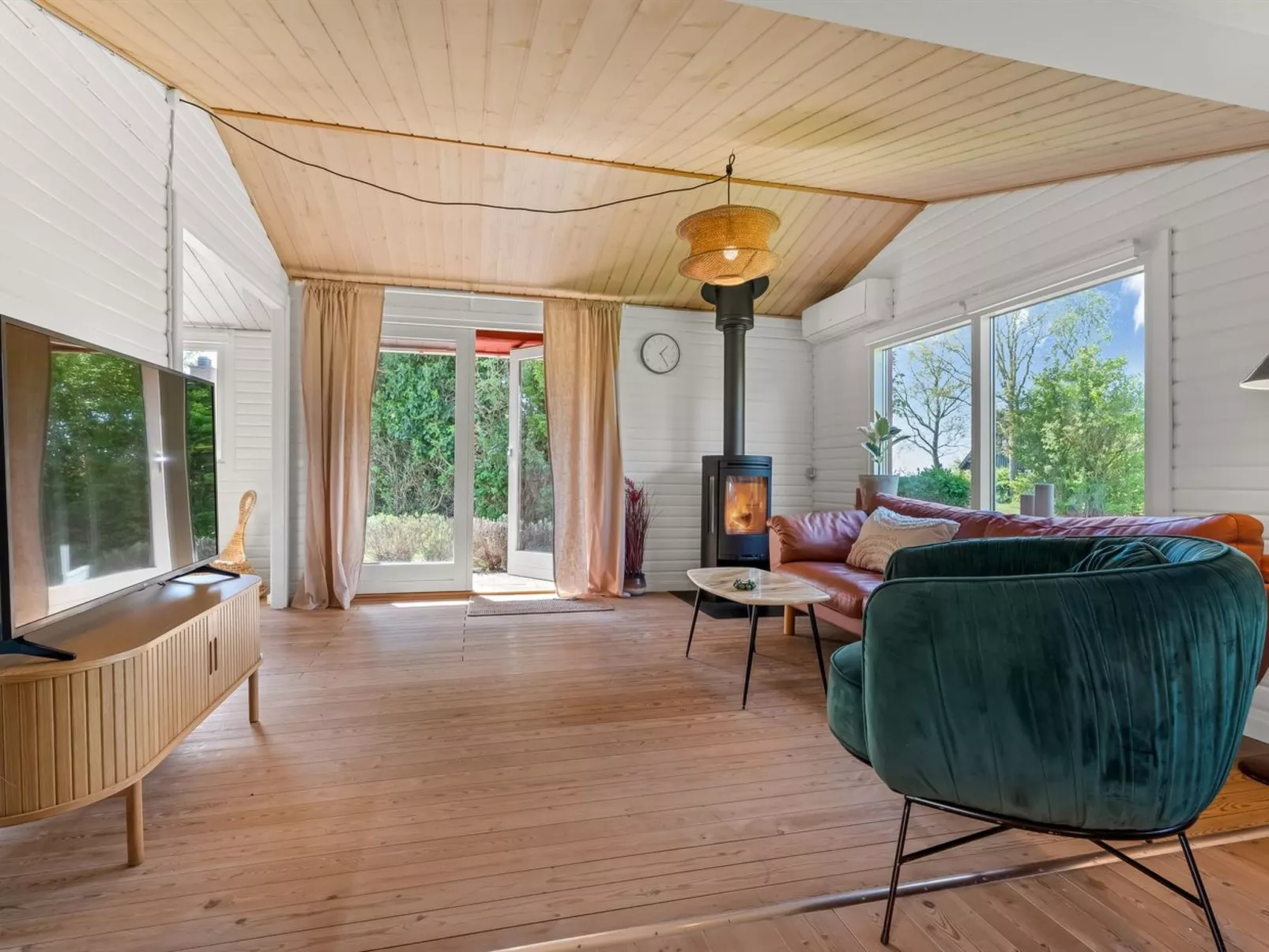 "Oona" - 700m from the sea-Binnen