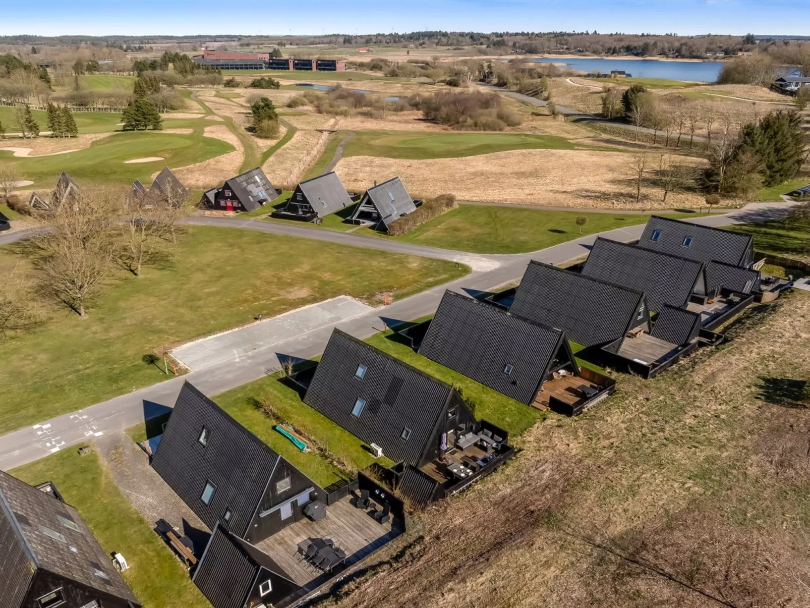 "Kauno" - 16km to the fjord-Buiten