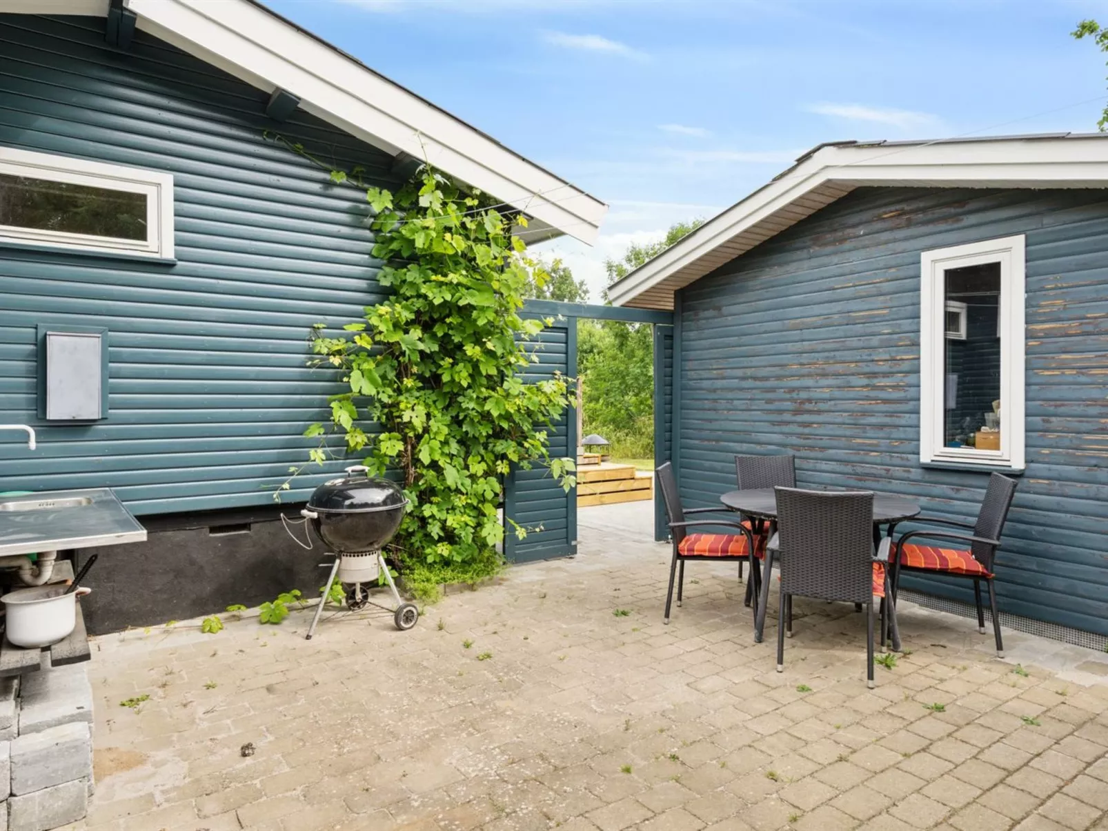 "Esme" - 225m to the fjord-Buiten