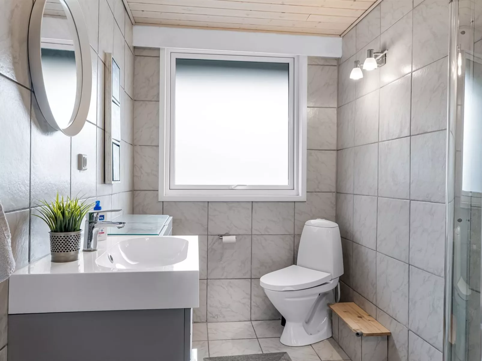 "Johan" -  from the sea-Binnen