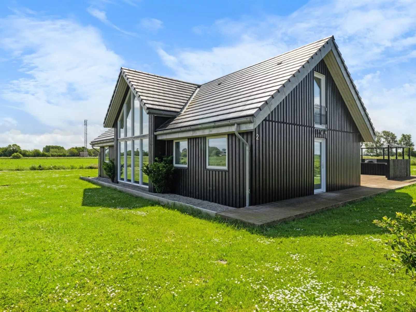 "Ung" - 460m from the sea-Buiten