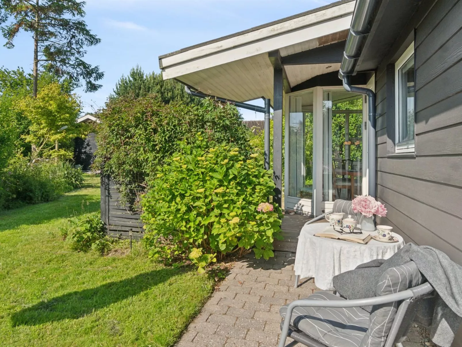 "Alfa" - 350m from the sea-Buiten