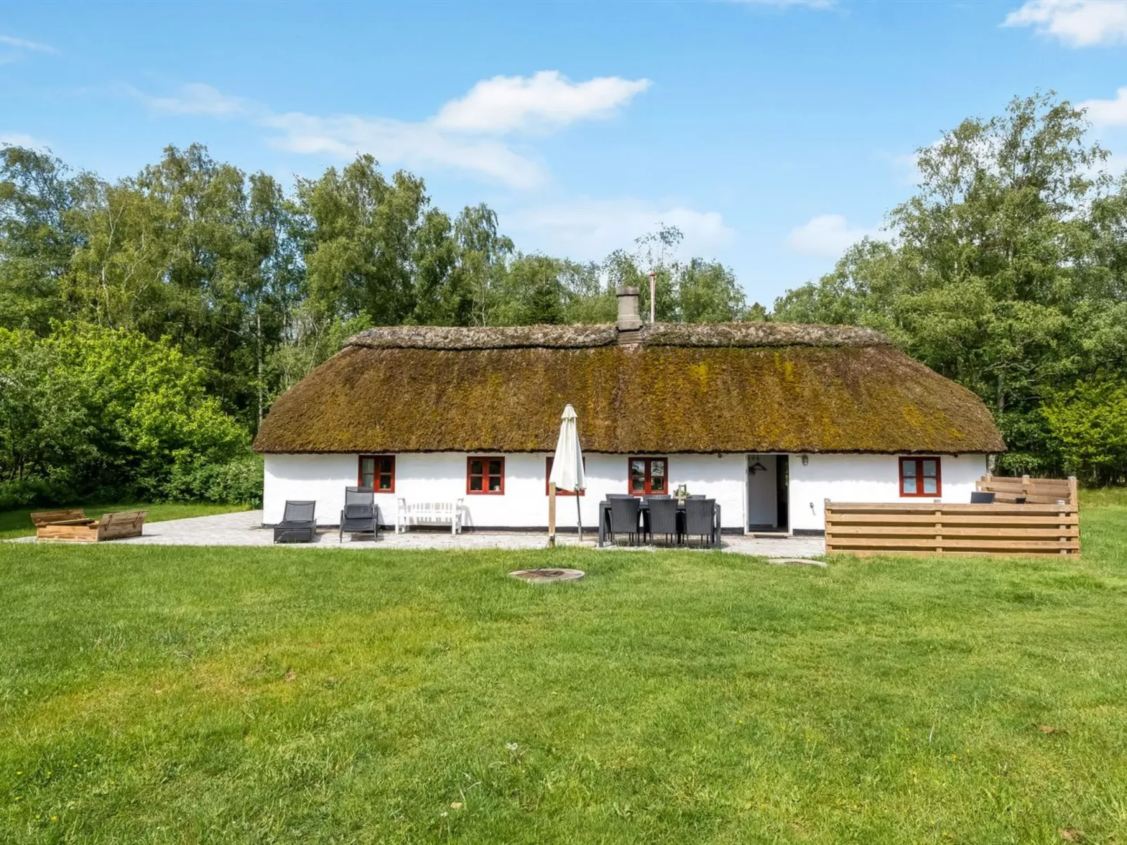 "Aatos" - 2km from the sea-Buiten