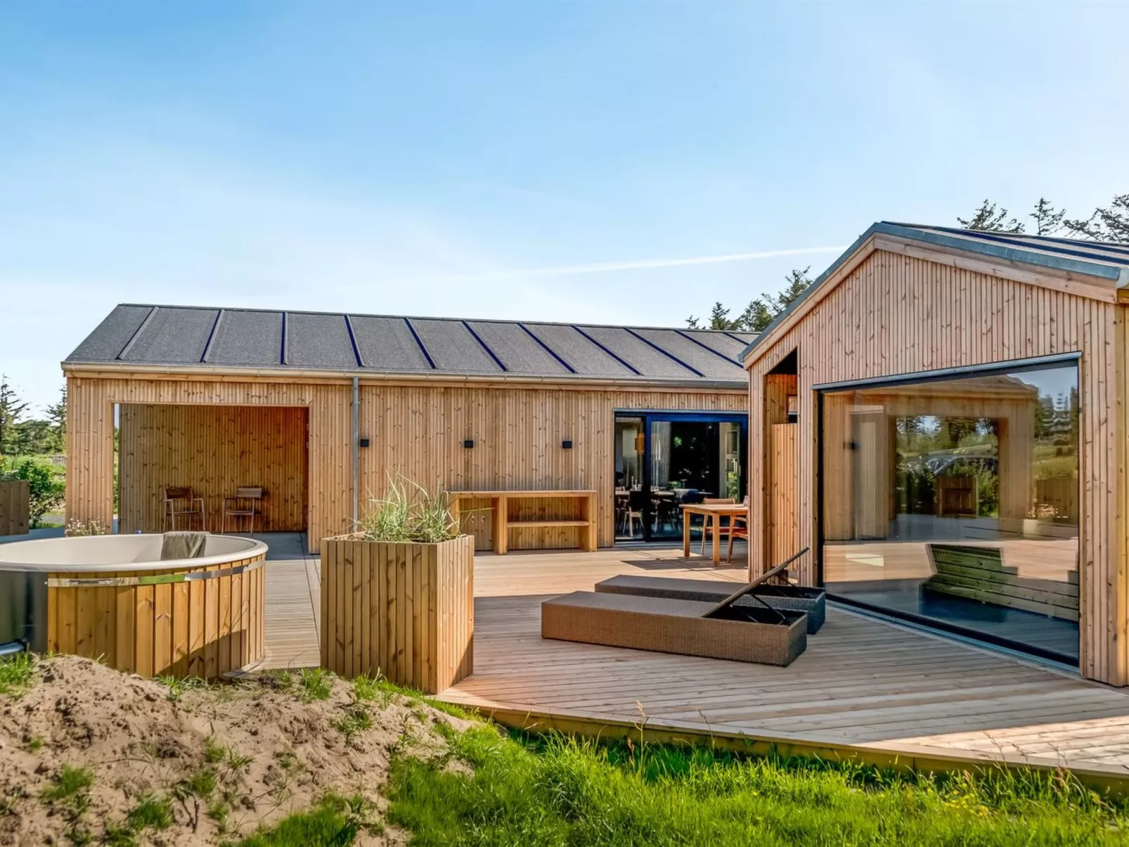 "Silja" - 900m from the sea-Buiten