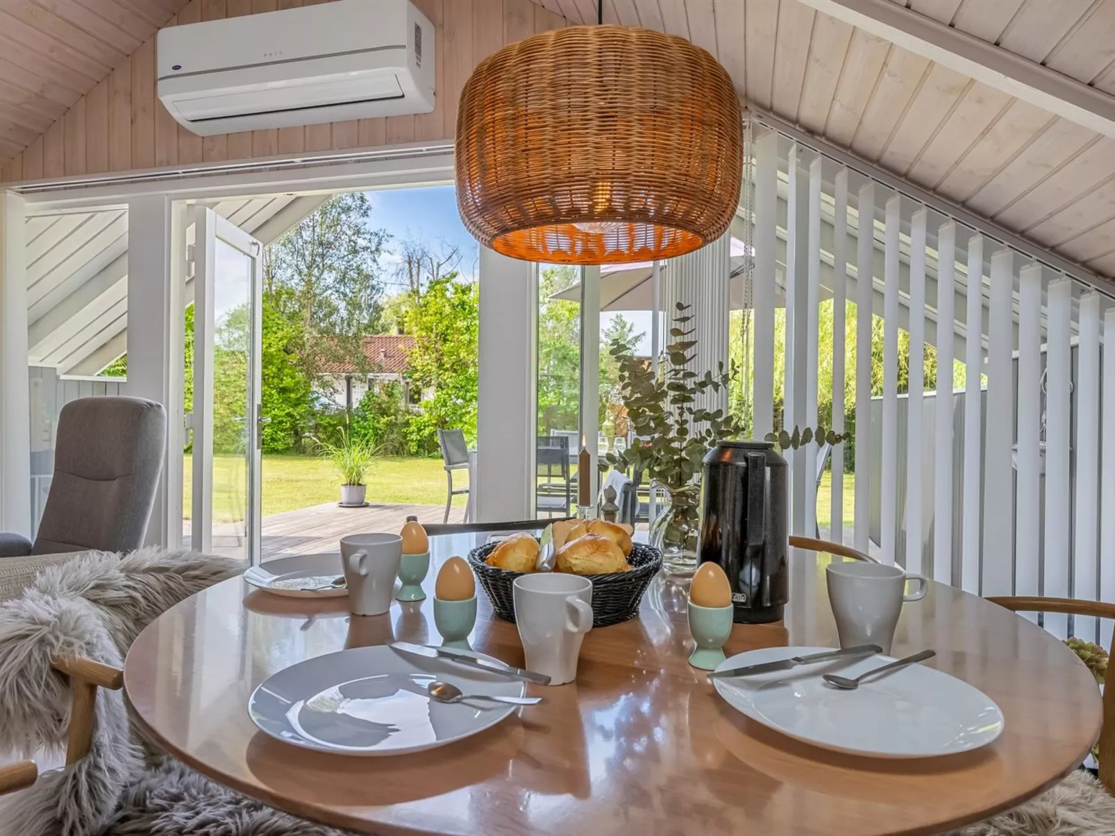 "Tara" - 450m from the sea-Binnen