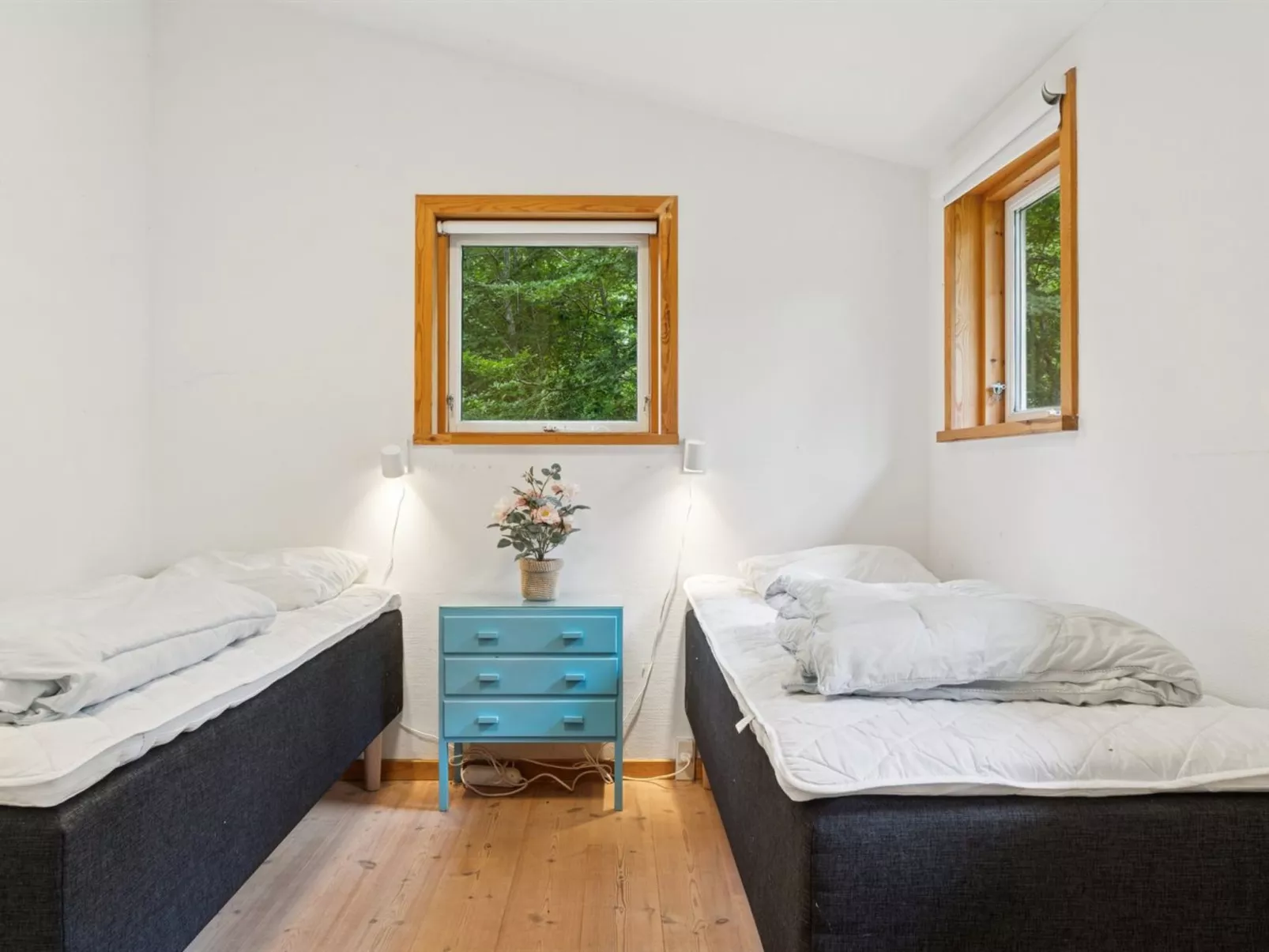 "Farman" - 200m from the sea-Binnen