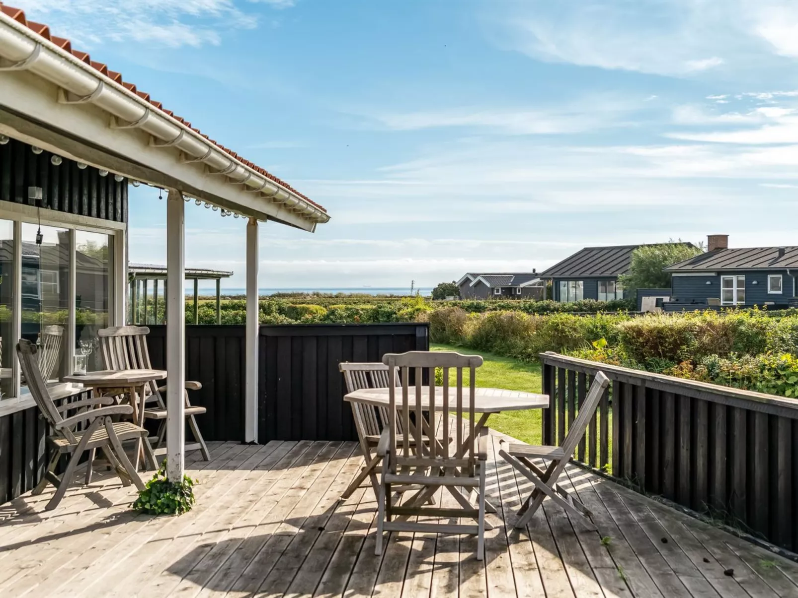 "Thit" - 90m from the sea-Buiten