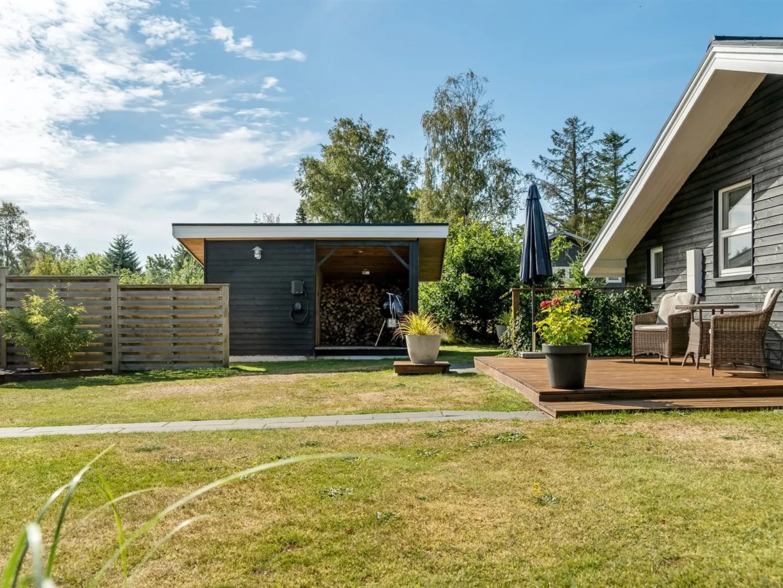 "Legolas" - 880m from the sea-Buiten