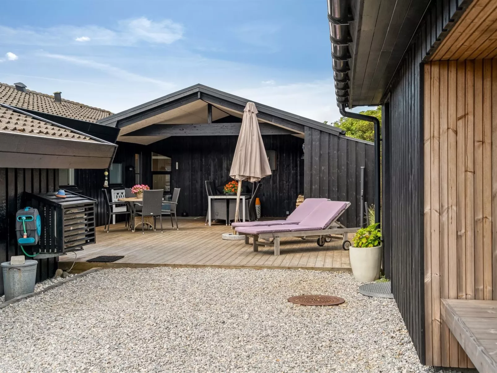 "Jannus" - 600m from the sea-Buiten