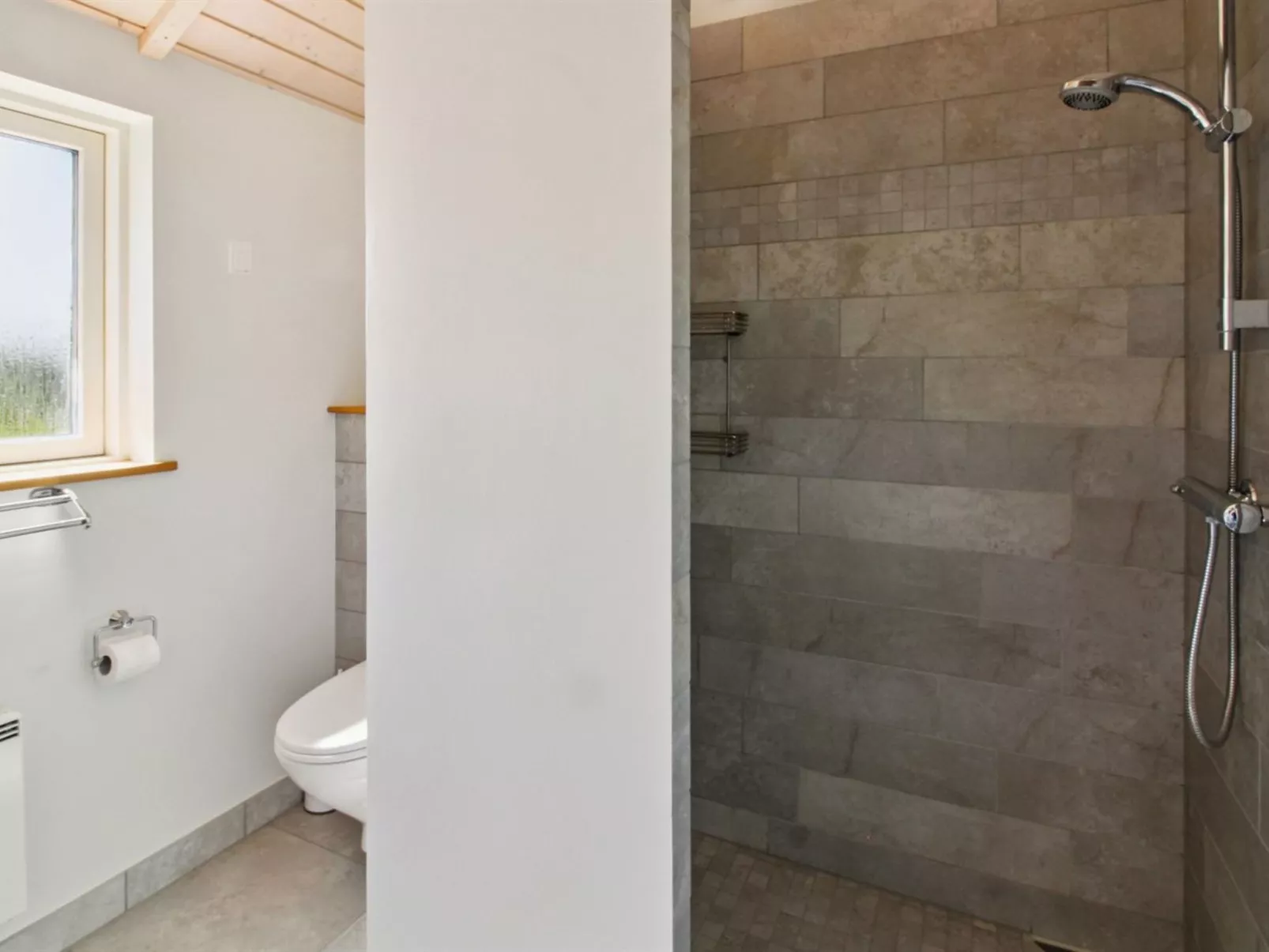 "Alimpij" - 30km from the sea-Binnen