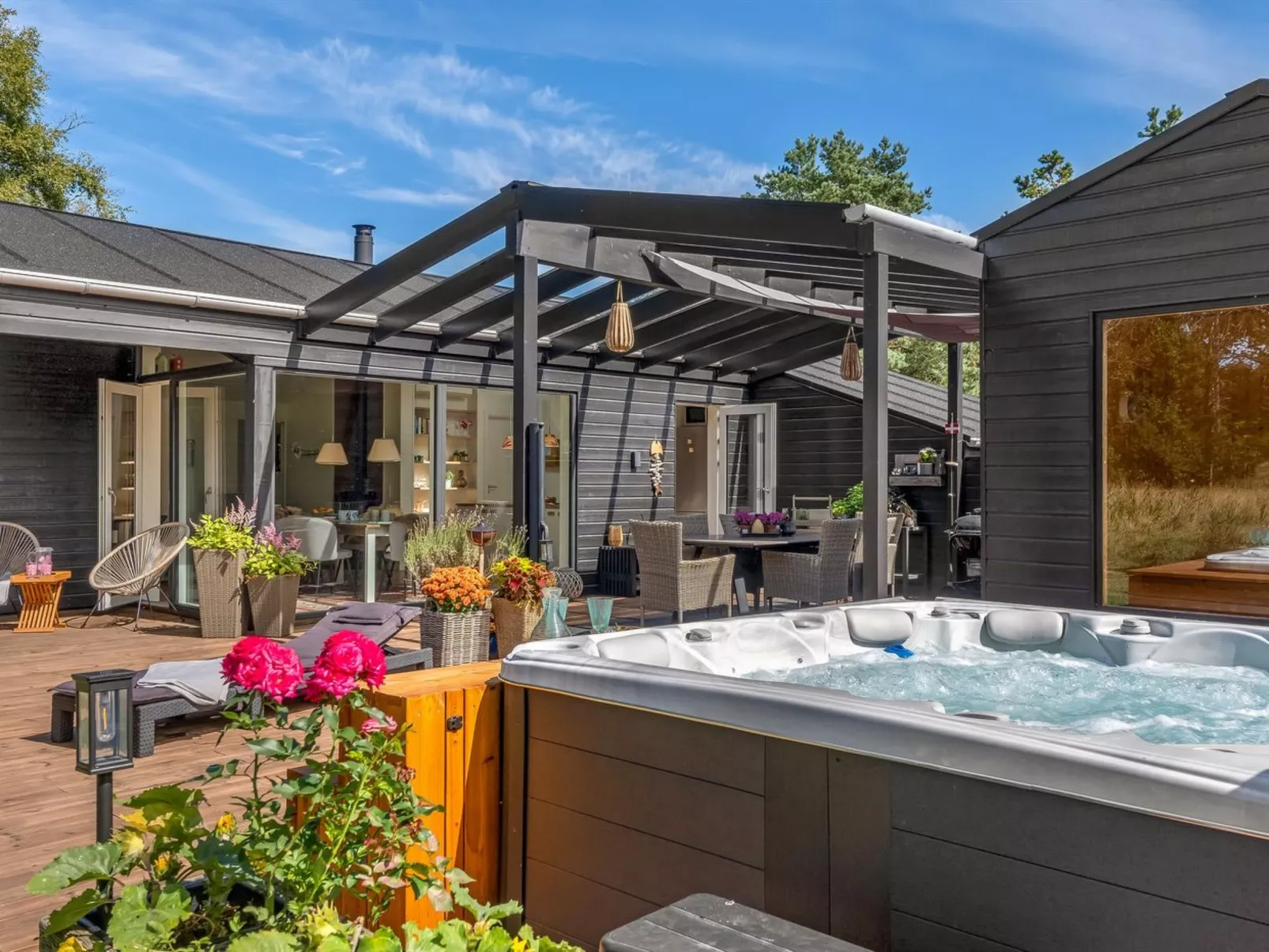 "Eilke" - 2km from the sea-Binnen