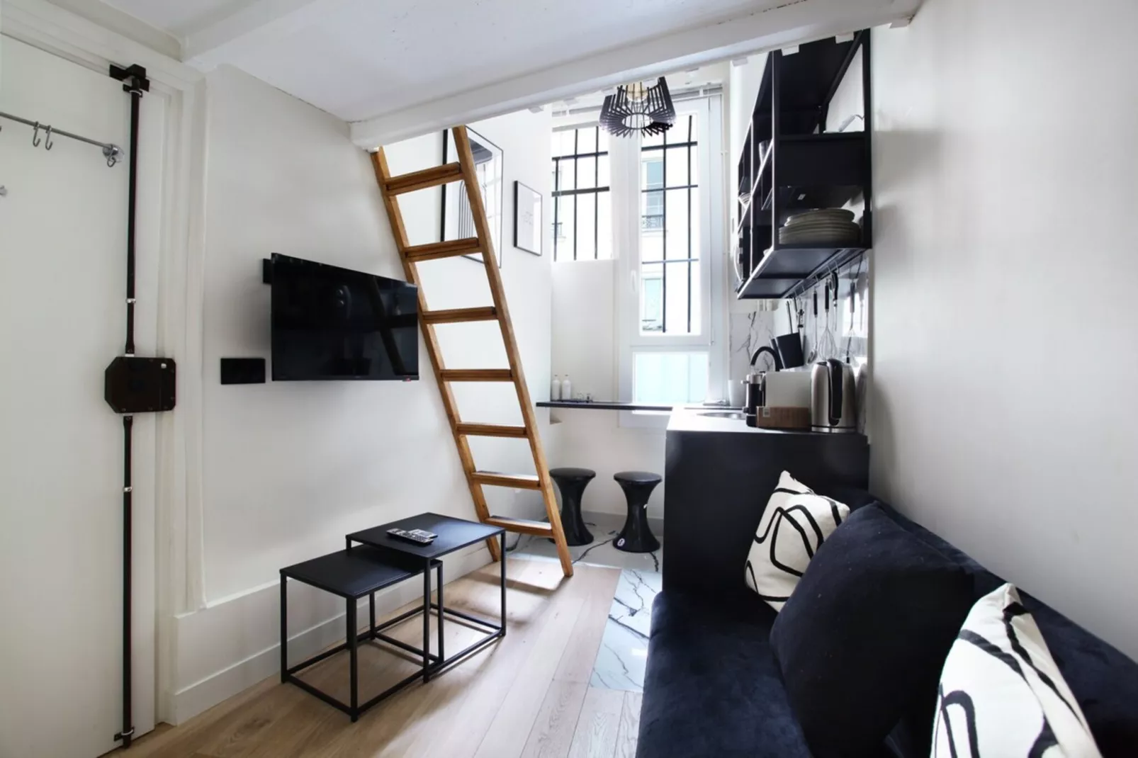 BONNE NOUVELLE NEW-Niet-getagd