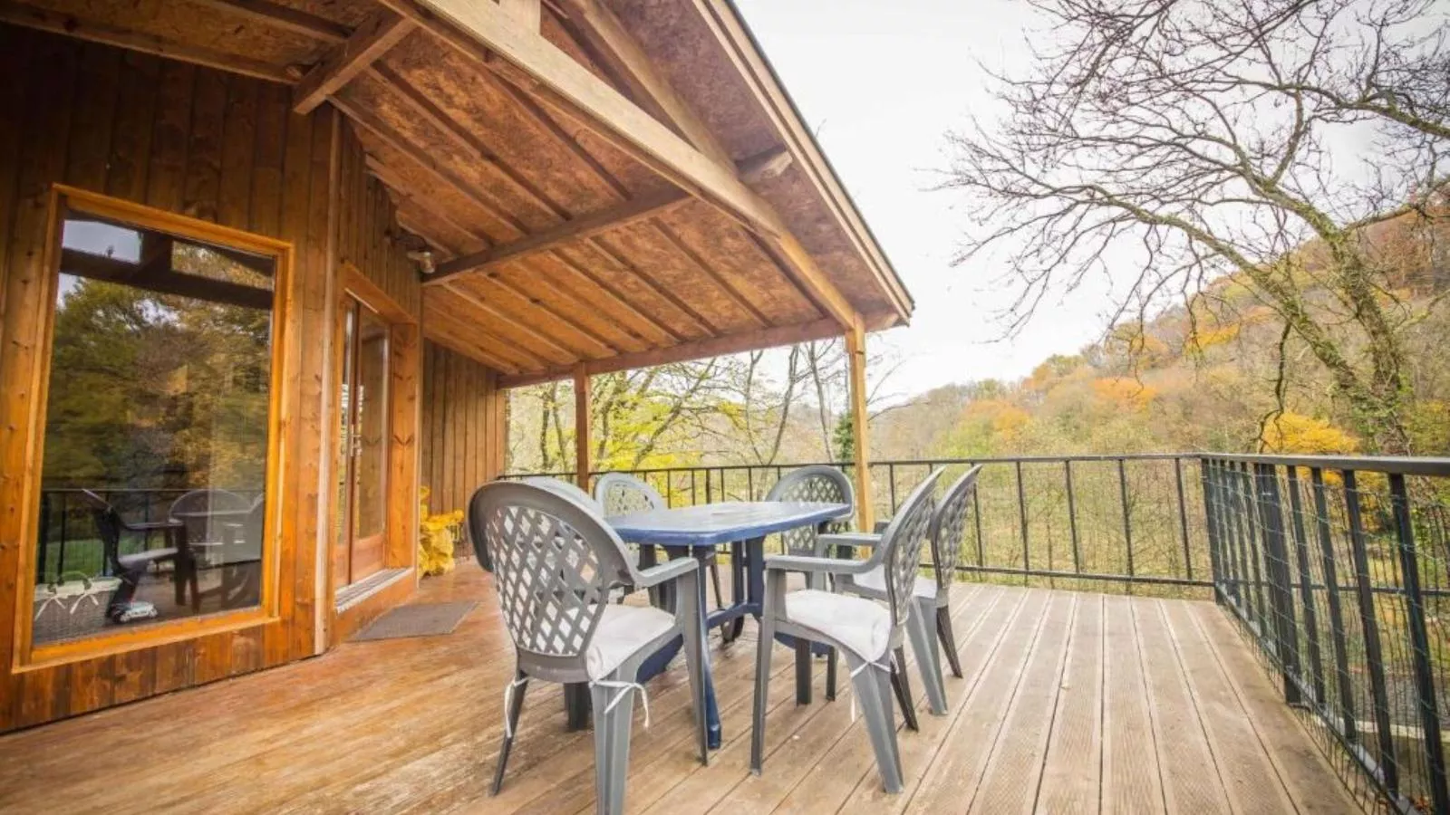 Vue sur Ourthe-Terrasbalkon