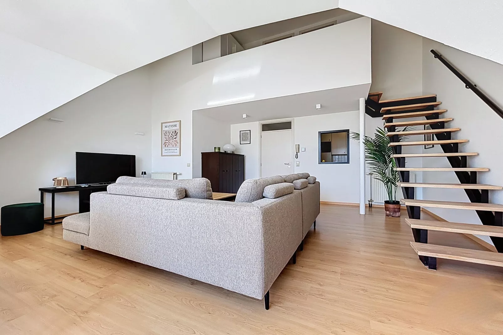 The Star 61-Woonkamer