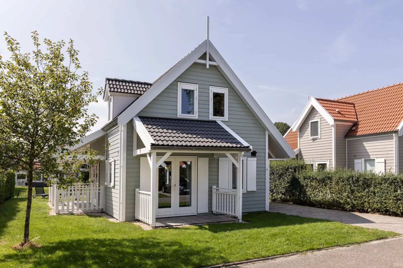 Aquadelta 43-Buitenkant zomer