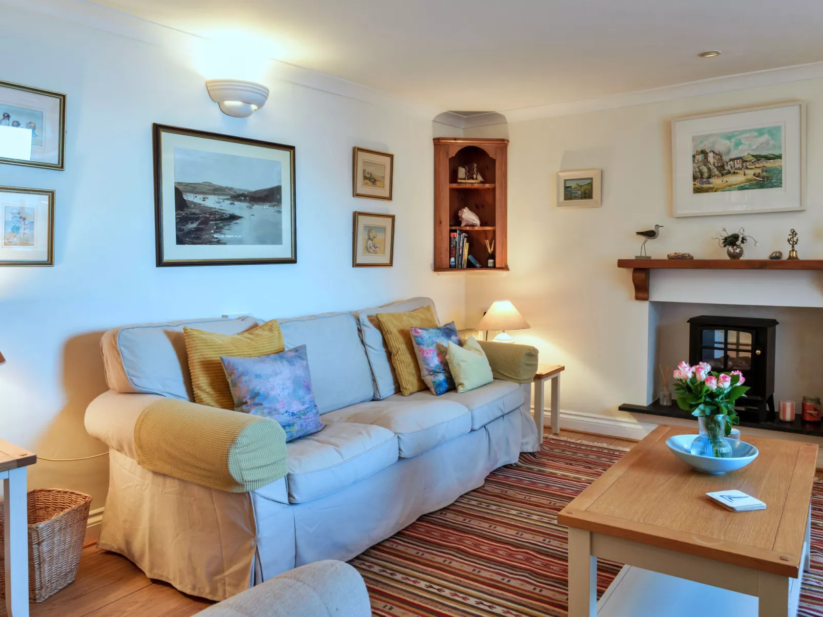 Nor Nour, Cawsand-Binnen