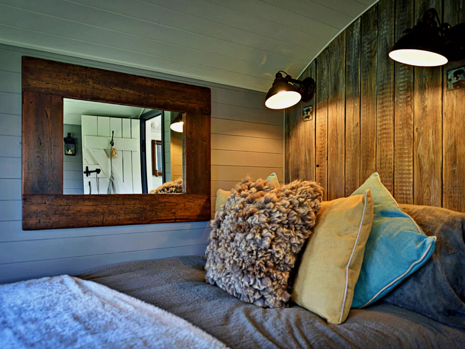 'Elen' Gypsy Hut-Binnen