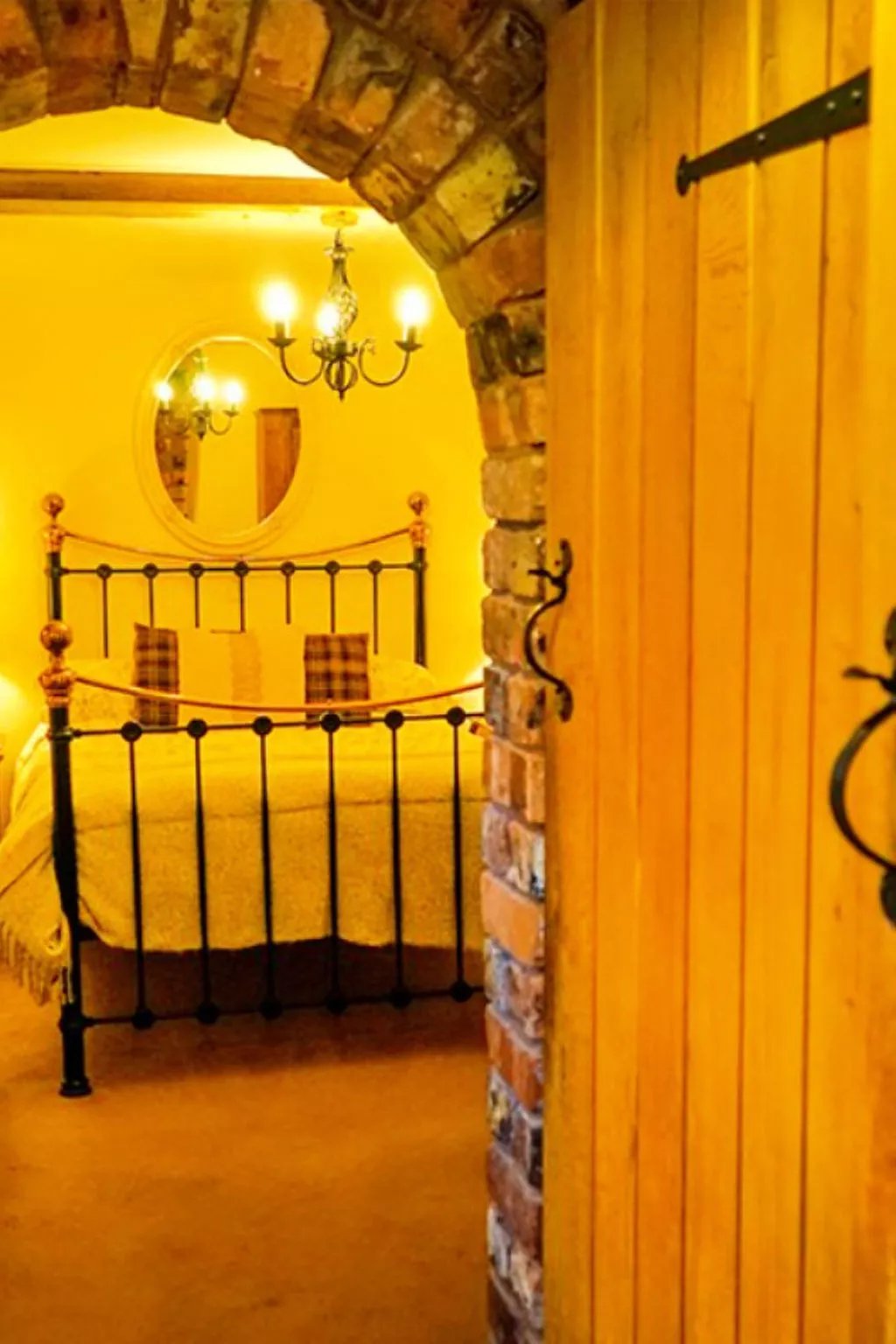 The Dairy at Morrells Wood-Binnen