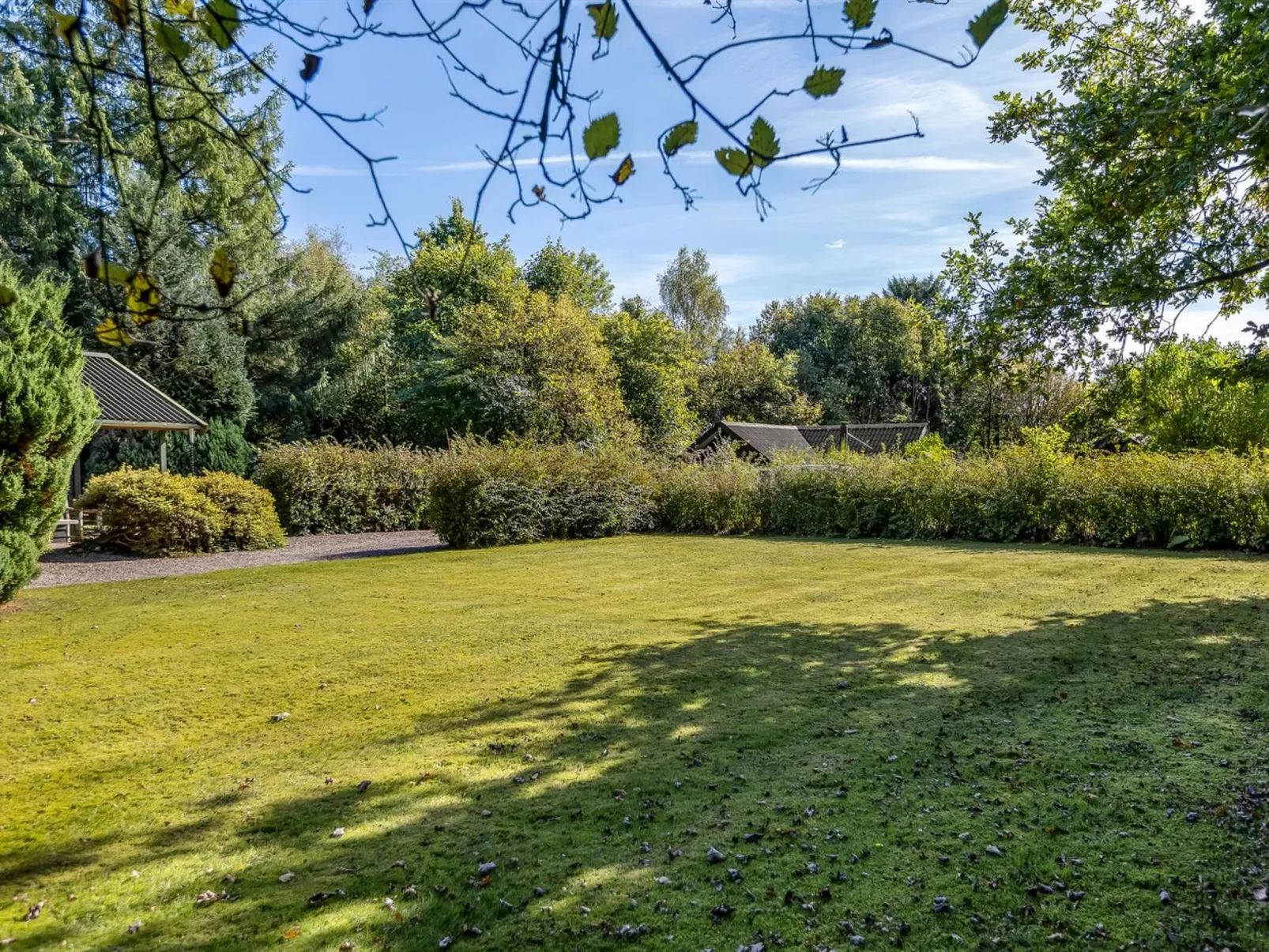 "Aron" - 30km from the sea-Buiten