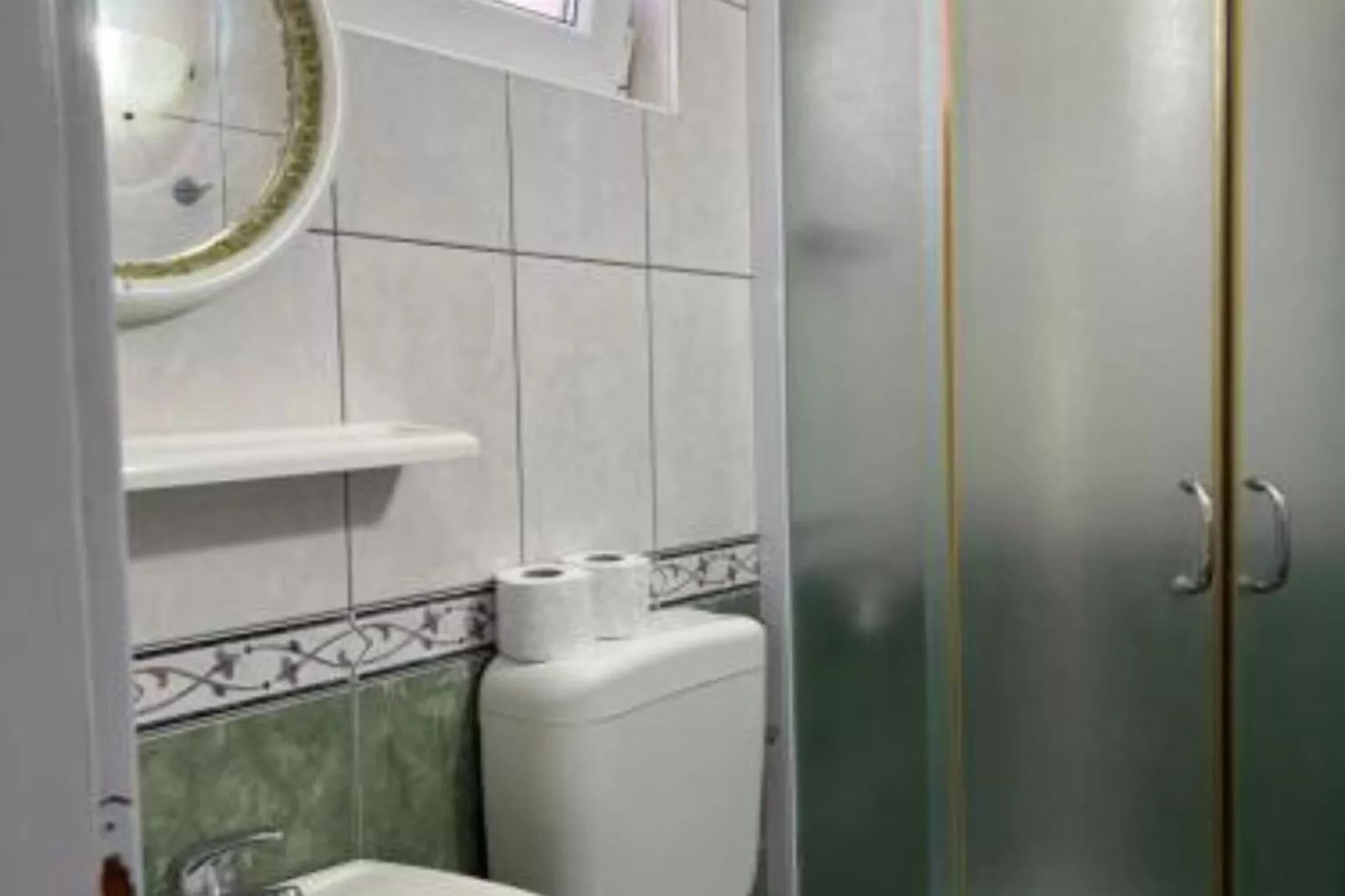 Apartments Natali - One Bedroom Apartment with Balcony (APP6)-Badkamer