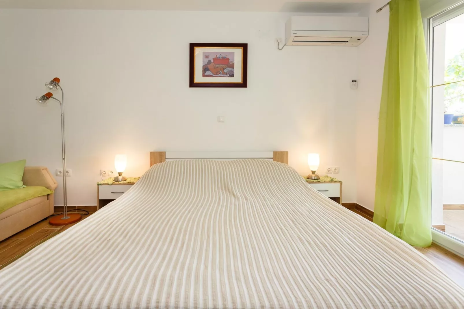 Cozy and Trendy Apartments Krk - Two Bedroom Apartment with Terrace-Slaapkamer