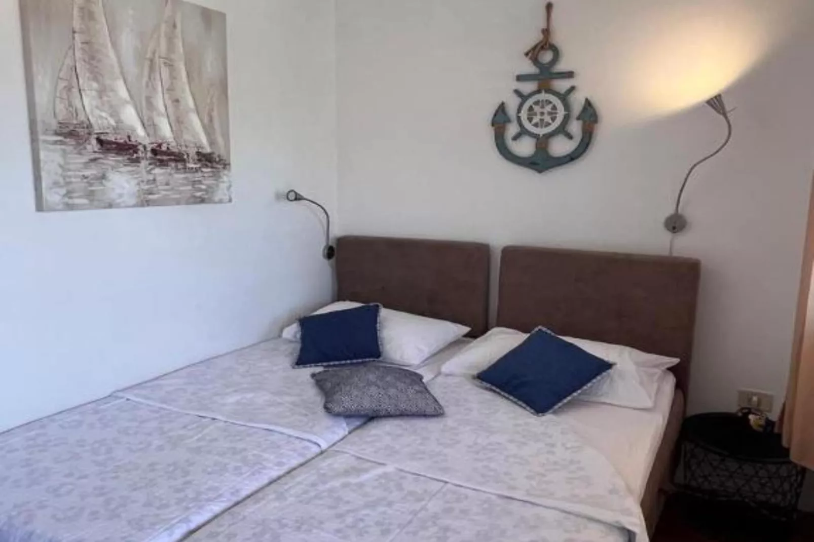 One-Bedroom Apartment With Sea View (B)-Slaapkamer