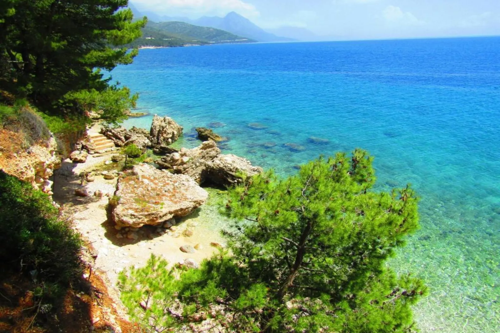 Hotel Pansion Villa Antonio - Two Bedroom Suite with Balcony and Garden View 17-Sfeer