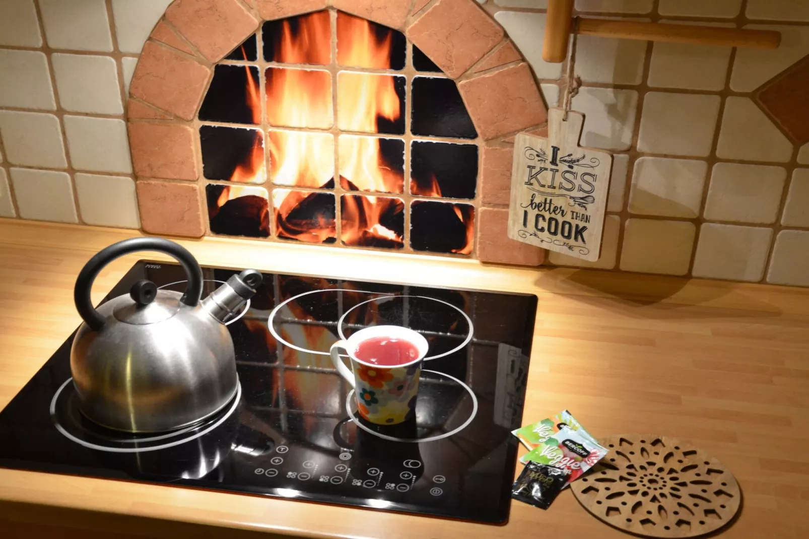 Kranjska Gora Comfortable Apartment with Balcony and Mountain View - Two Bedroom Apartment with Balcony-Keuken