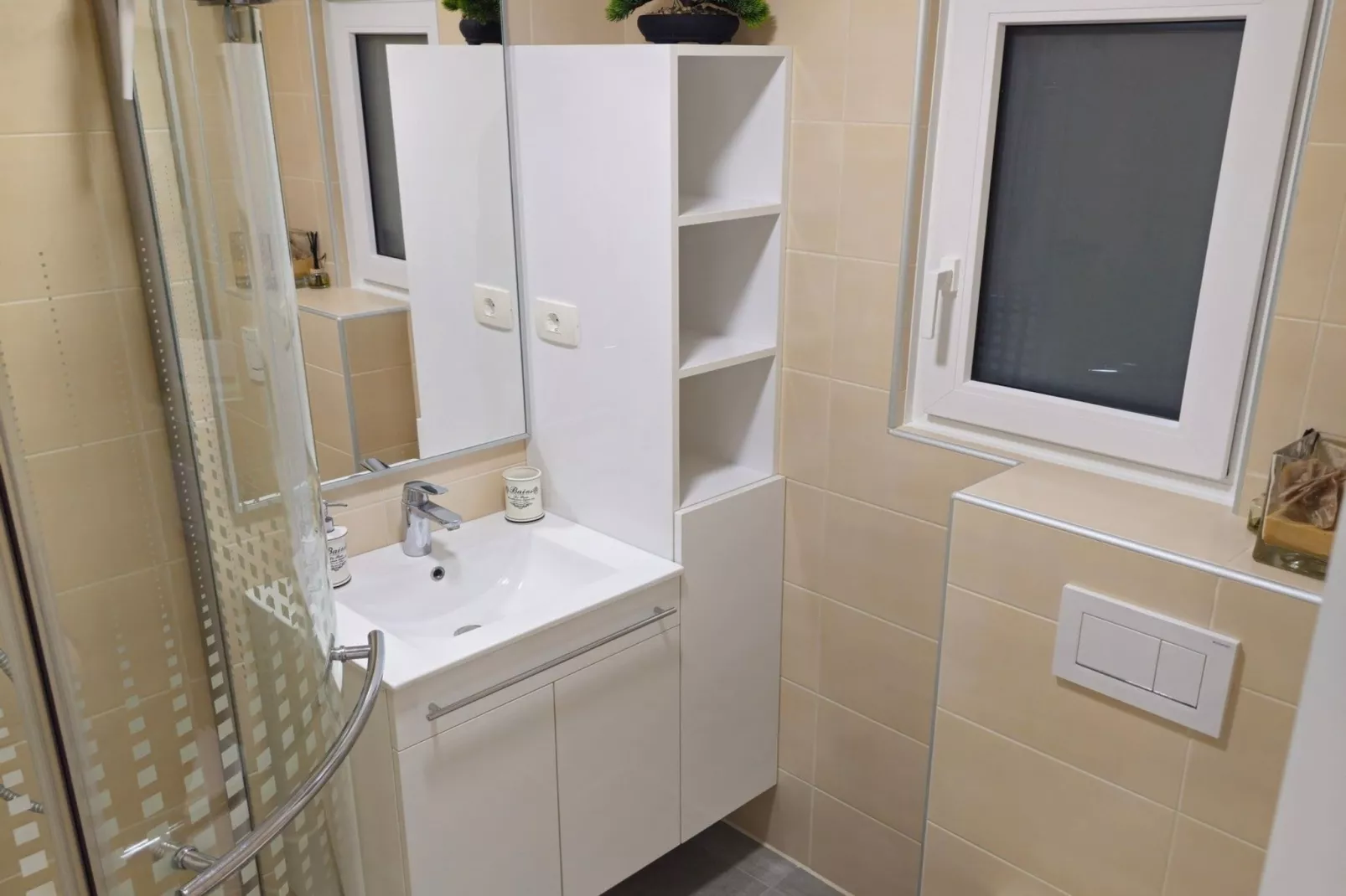 Dobrava Sea View Apartment with Terrace - Studio Apartment with Terrace-Badkamer