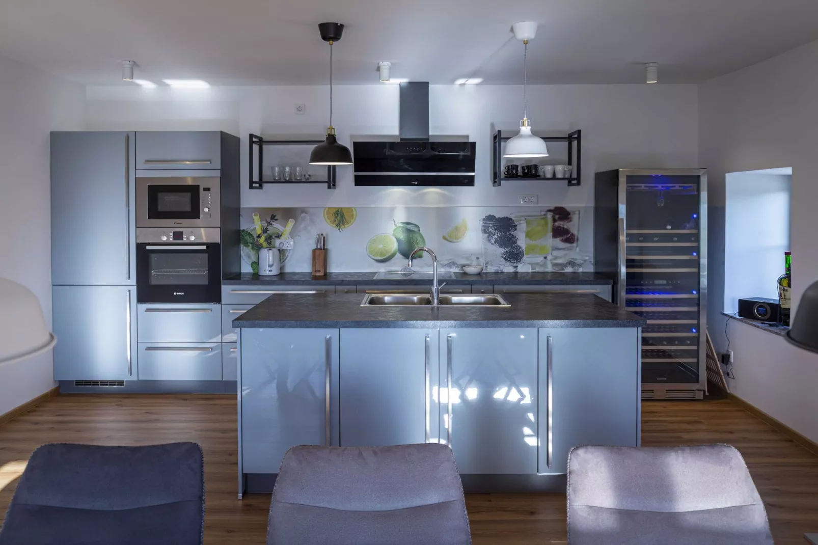 Mountain View Villa with Sauna and Hot-Tub - Three Bedroom Villa with Sauna and Hot-Tub-Keuken