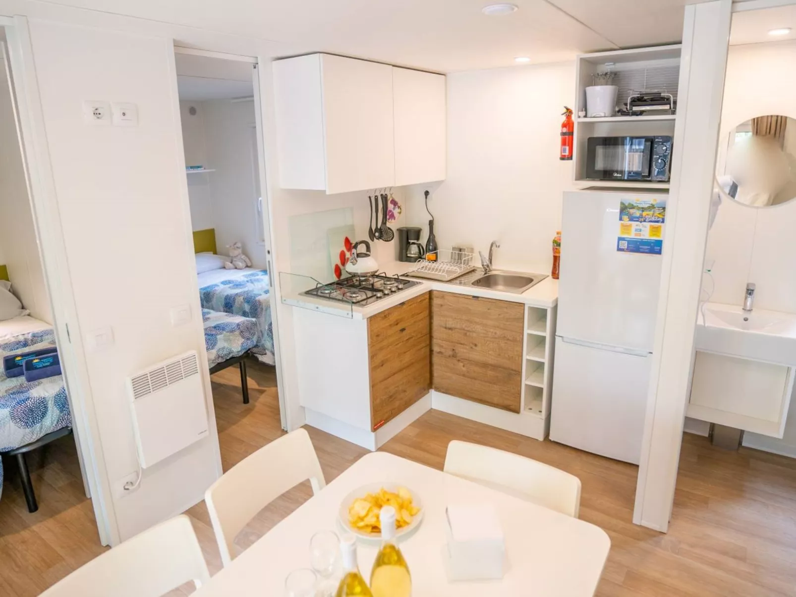 Camping Butterfly-Binnen