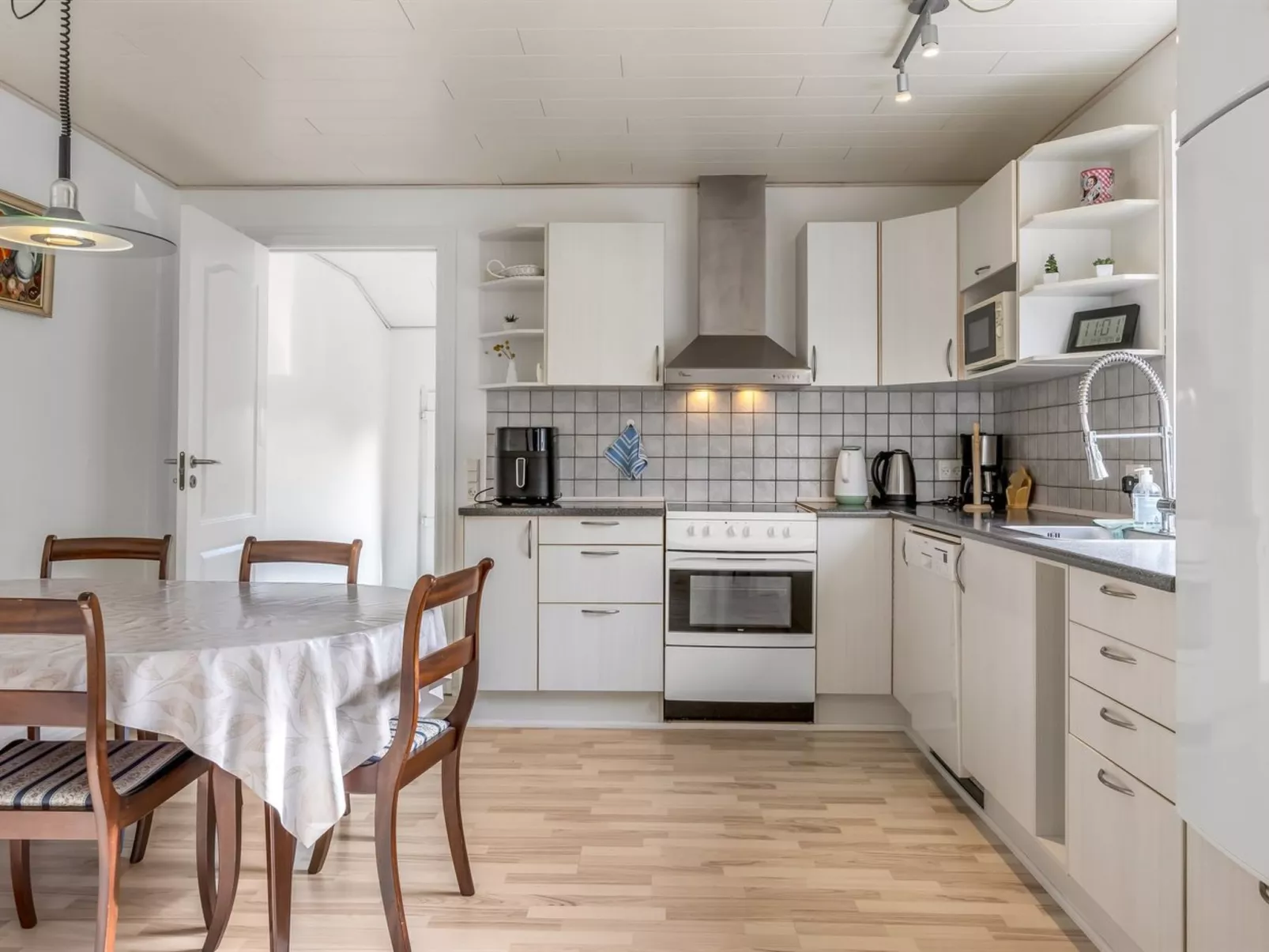 "Ritha" - 30km from the sea-Binnen