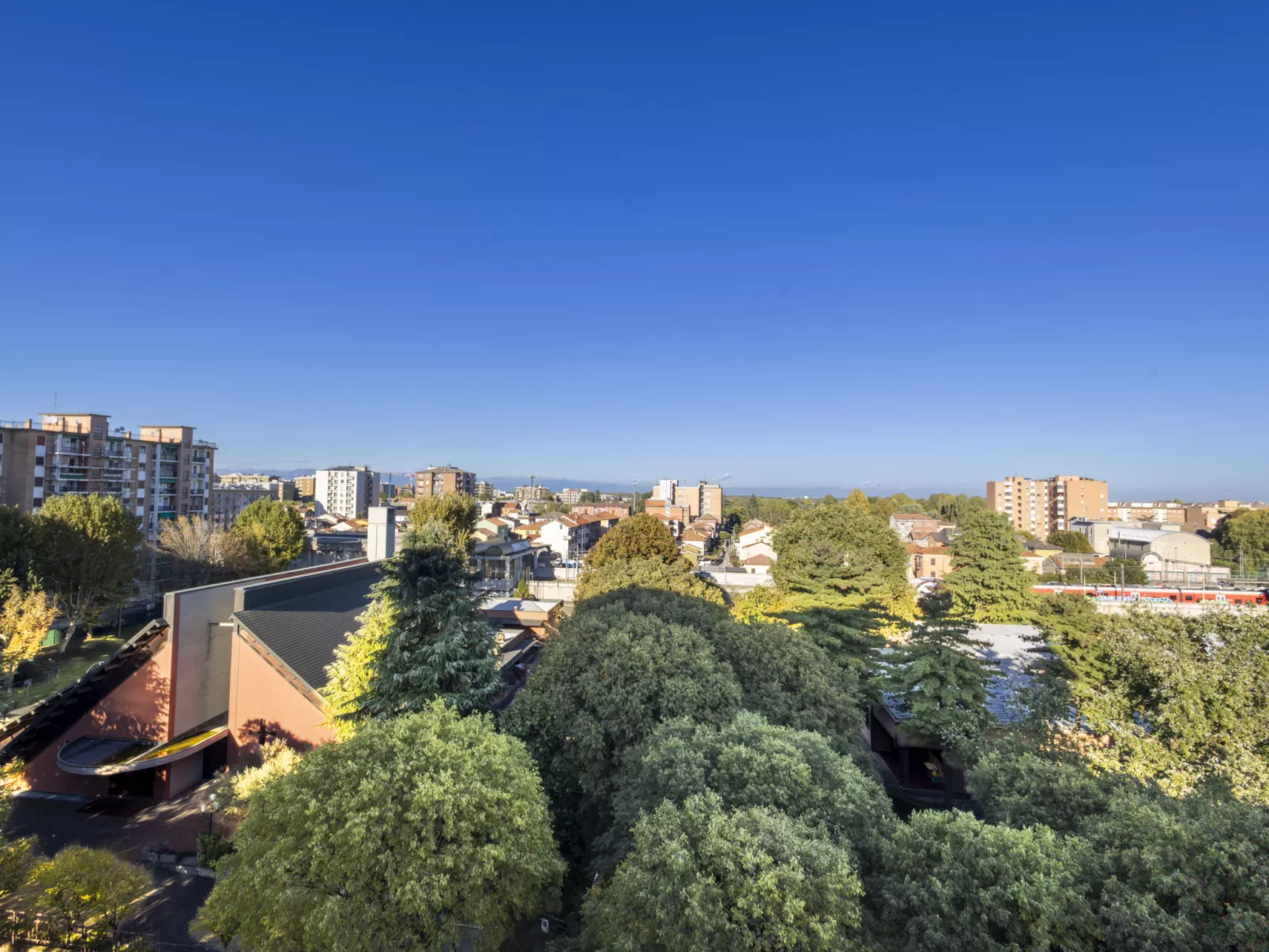 San Donato Open Space-Buiten