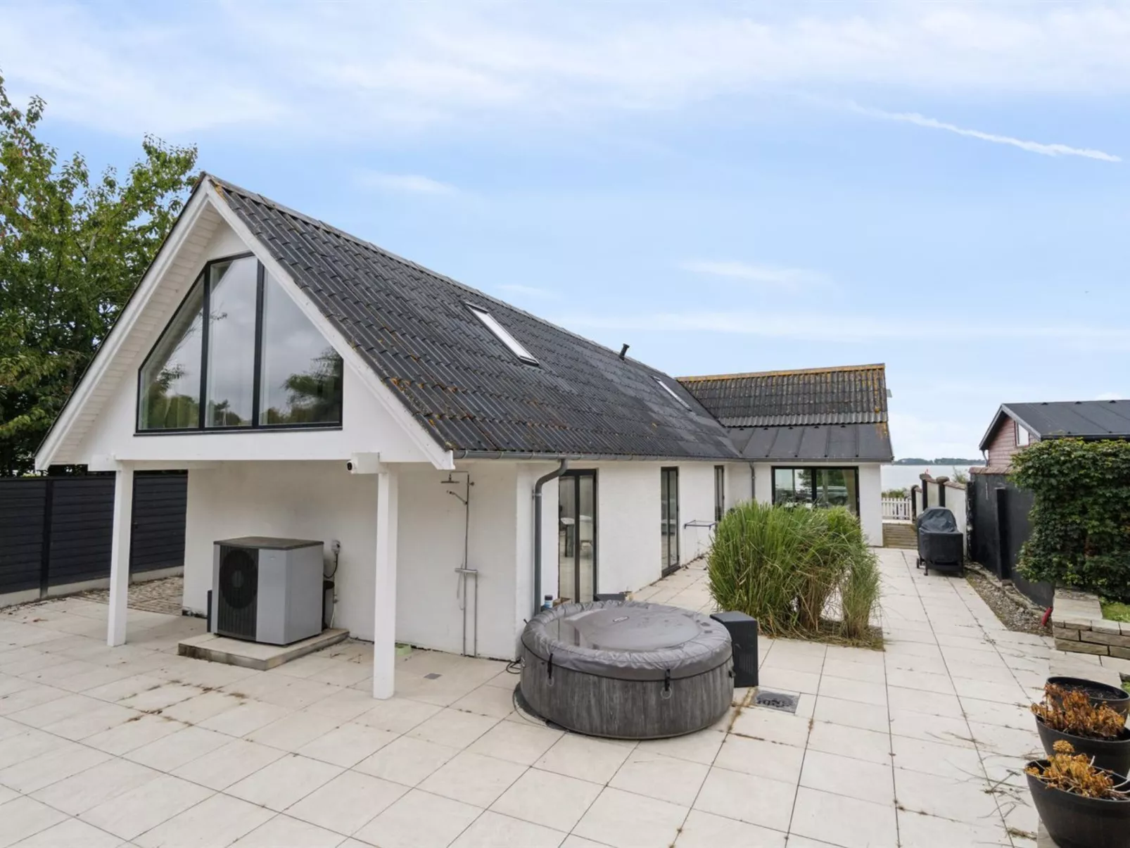 "Rusalina" - 20m from the sea-Buiten