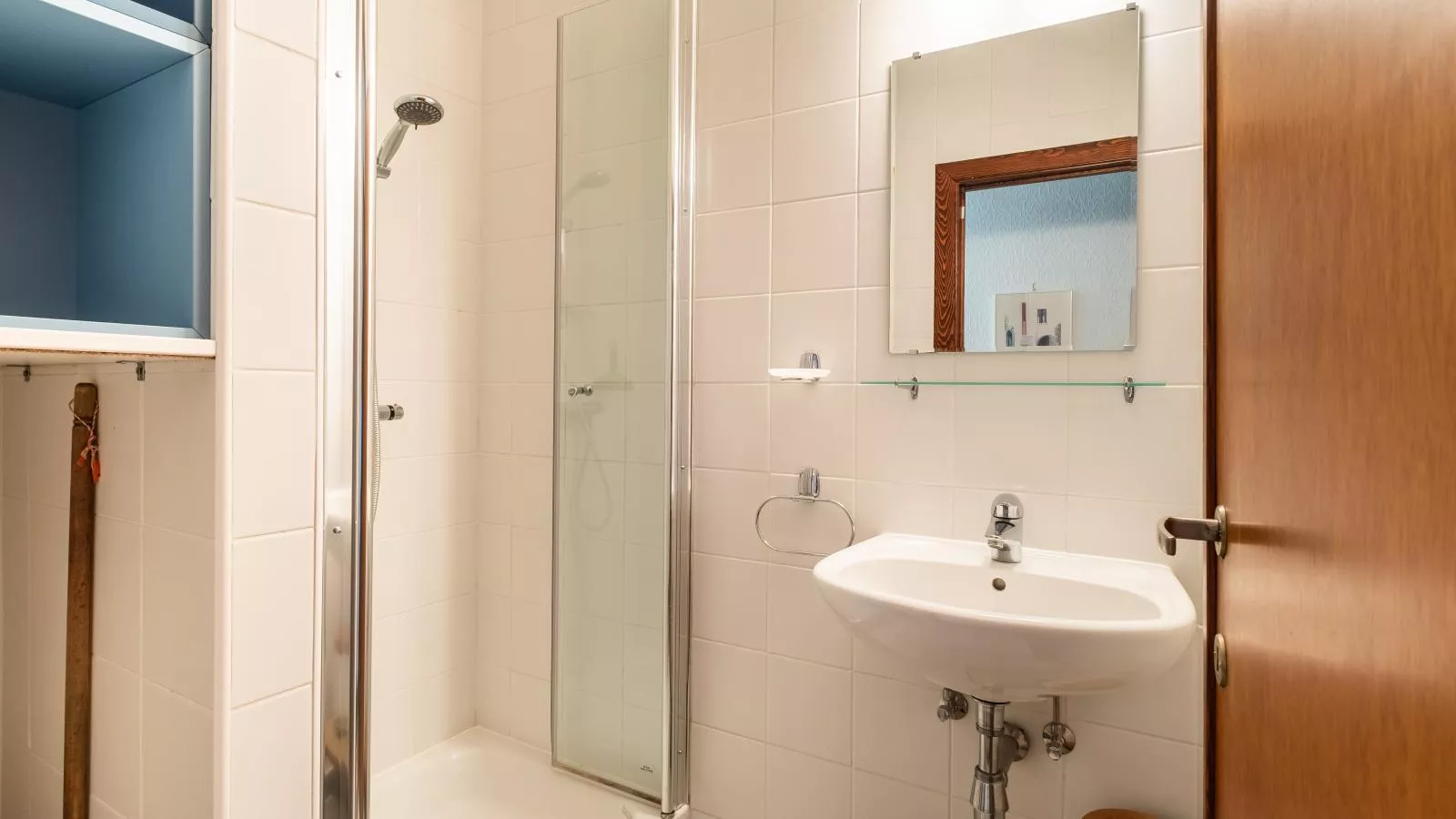 Juvamy gelijkvloers-Badkamer