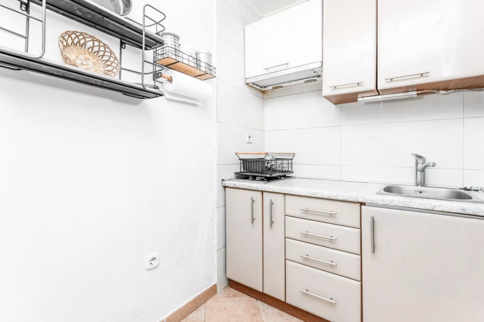 Holiday Home Pigmy Cormoran - One Bedroom House with Terrace  and Pool-Keuken