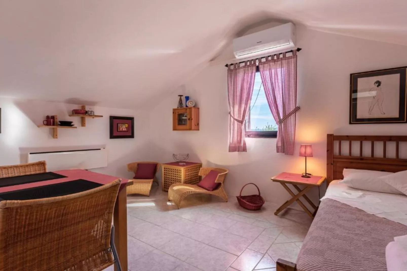 Rustic Villa Rudine-Slaapkamer