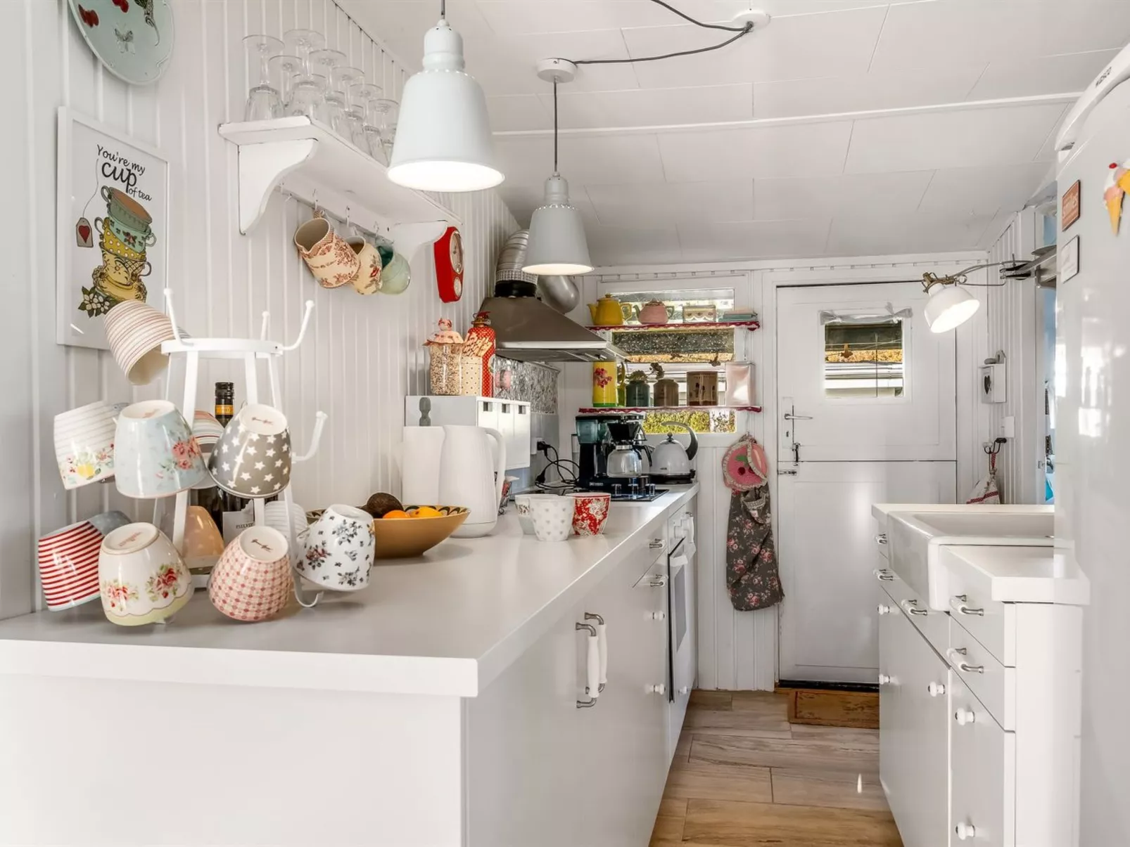 "Kamilla" -  from the sea-Binnen