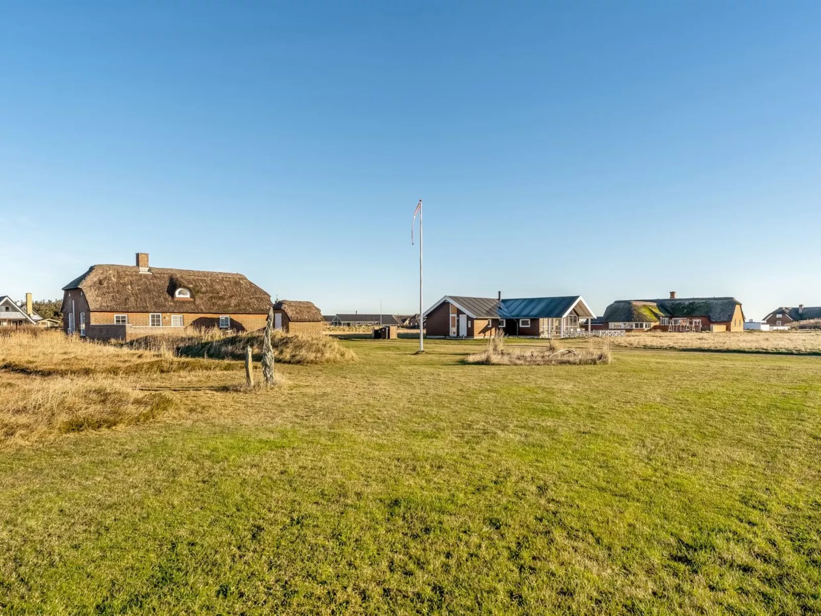 "Amber" - 300m from the sea-Buiten