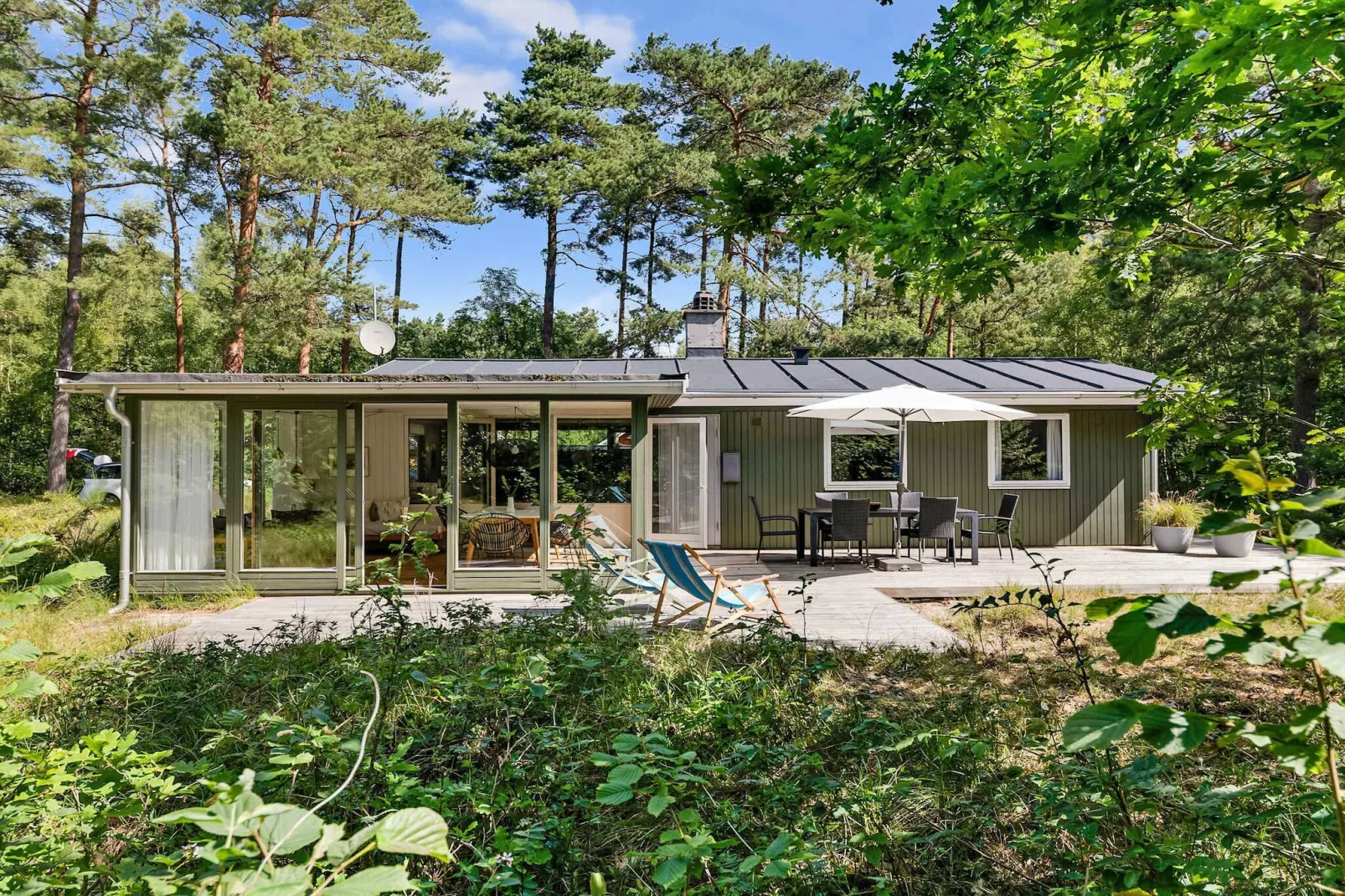 5 sterren vakantie huis in Aakirkeby-Buitenlucht