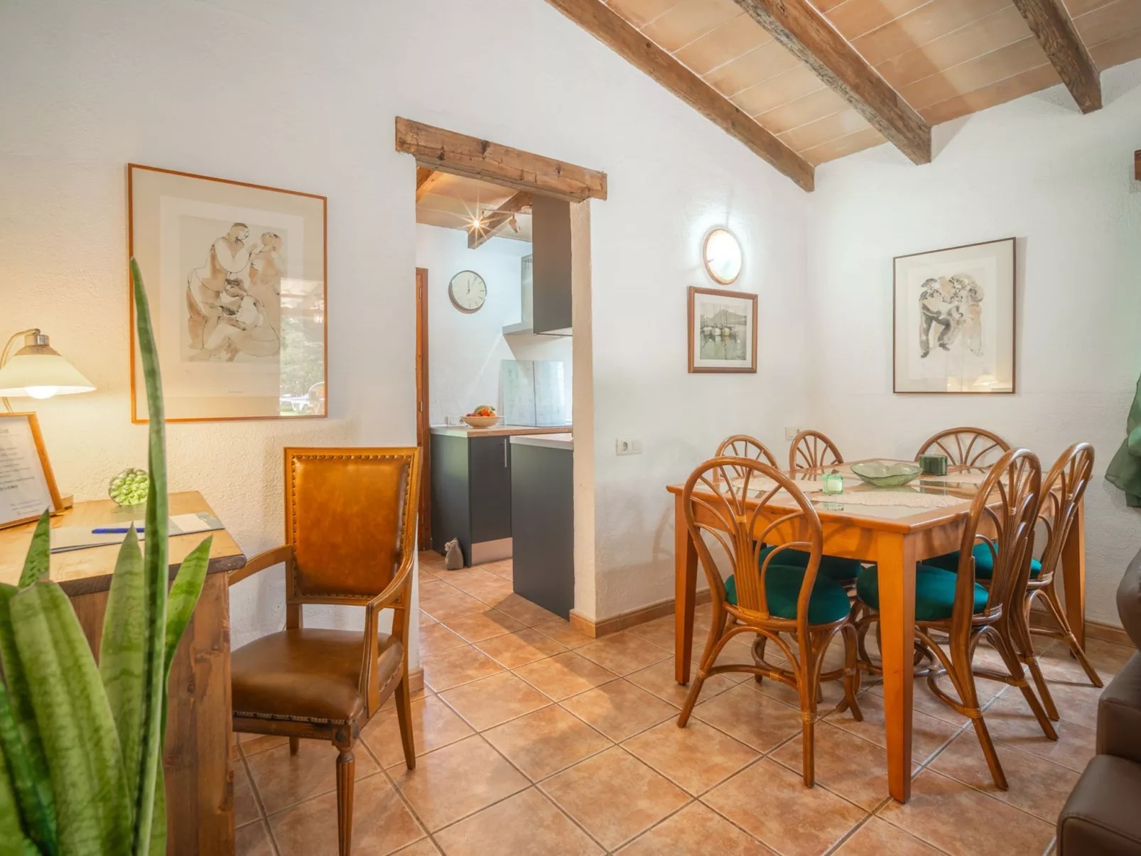 La Salve Can Jordi-Binnen