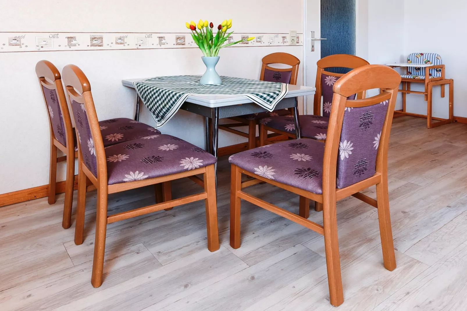 Flut Haus Hafeneck-Woonkamer