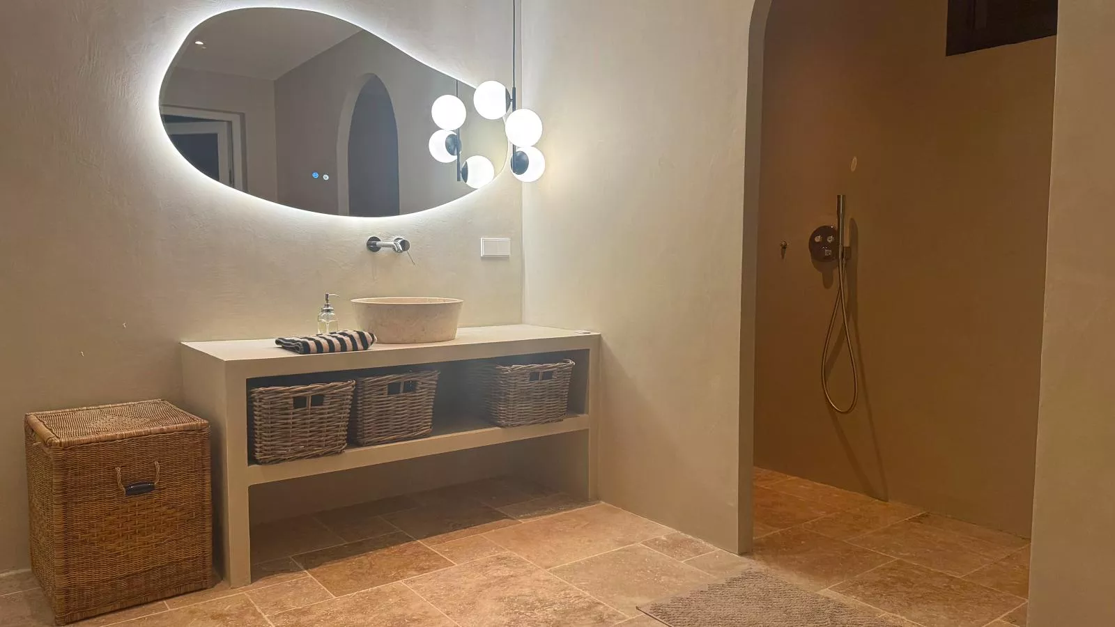 Les Palmiers-Badkamer