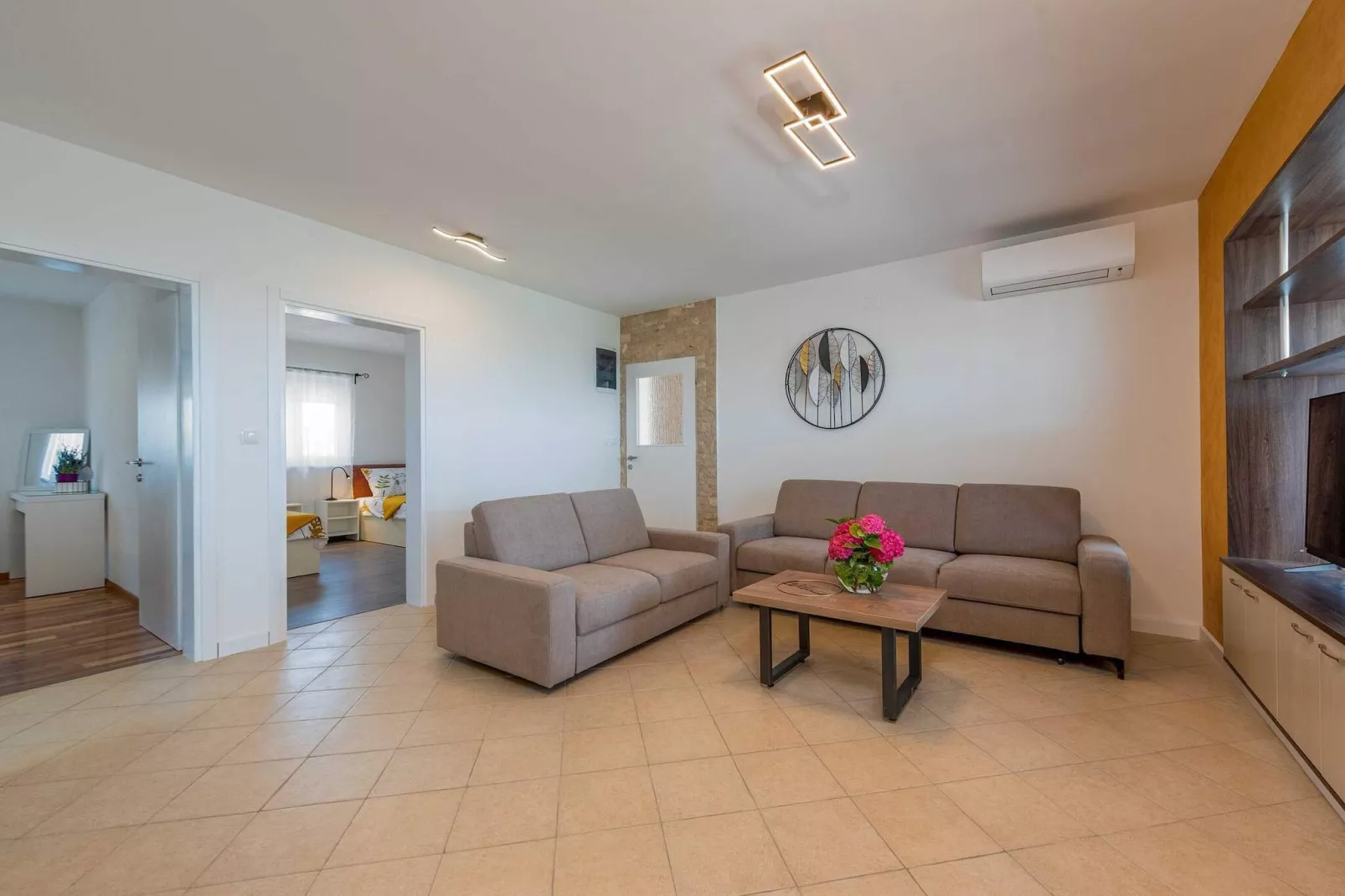 Villa Pezer with heated pool & sauna