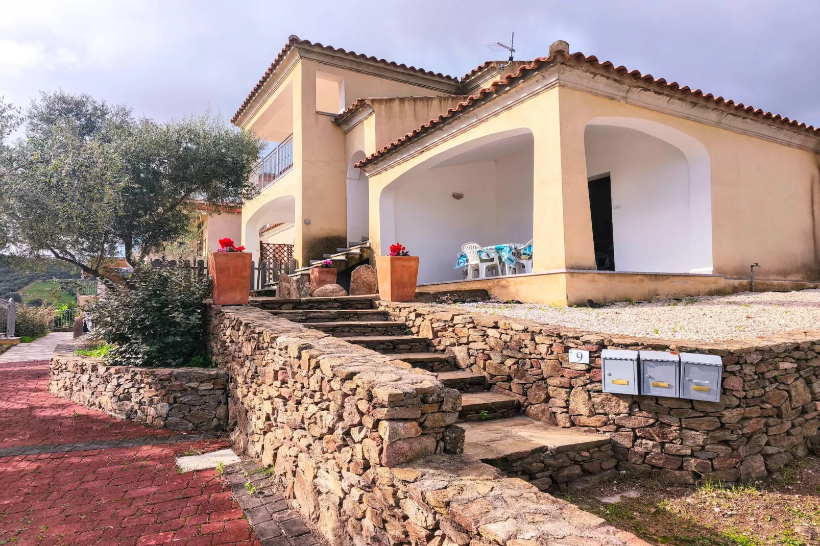 Le Villette di San Gavino PT1-Buitenkant zomer