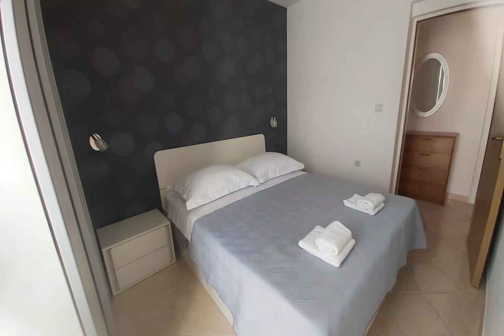 Apartment Bella Vista - Two Bedroom Apartment with Terrace (A4)-Slaapkamer