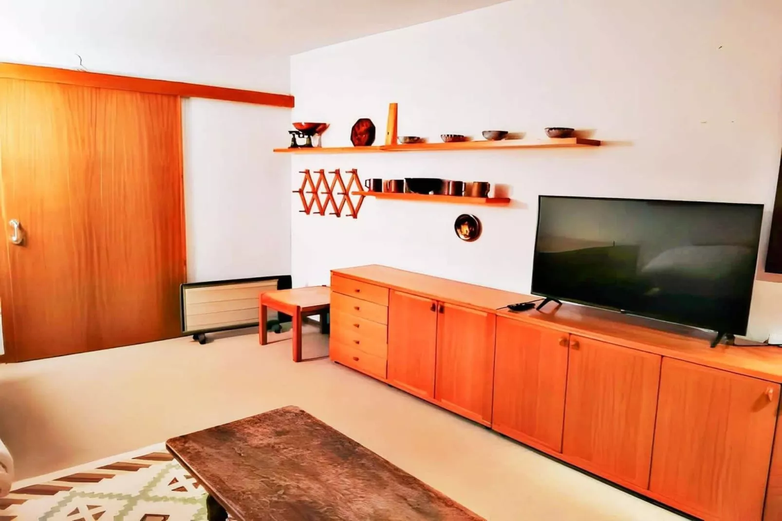 1466-Sapporo-Andrés-Woonkamer